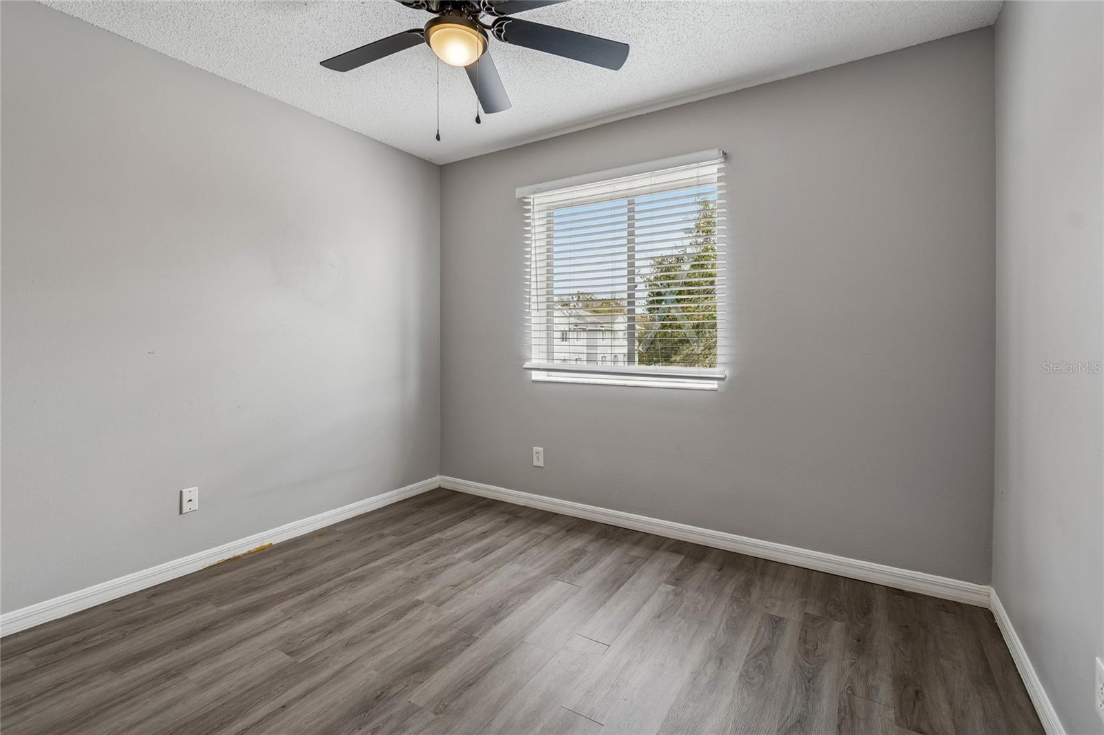 RIVERWALK AT WATERSIDE ISLAND - Residential