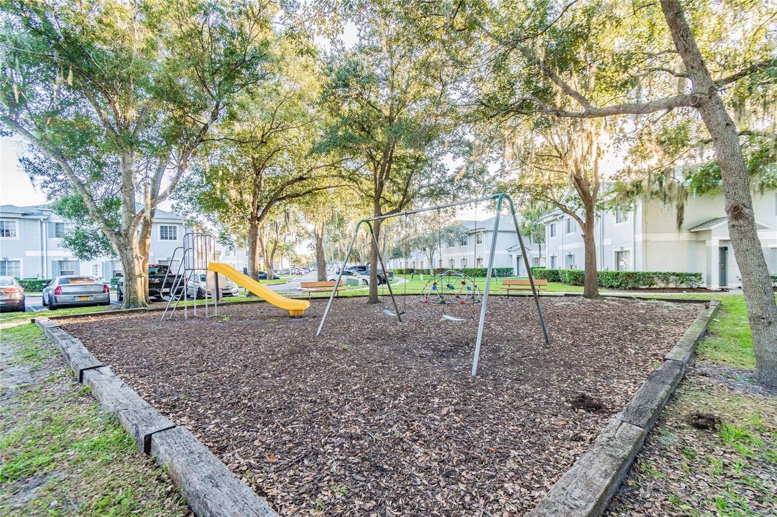 RIVERWALK AT WATERSIDE ISLAND - Residential
