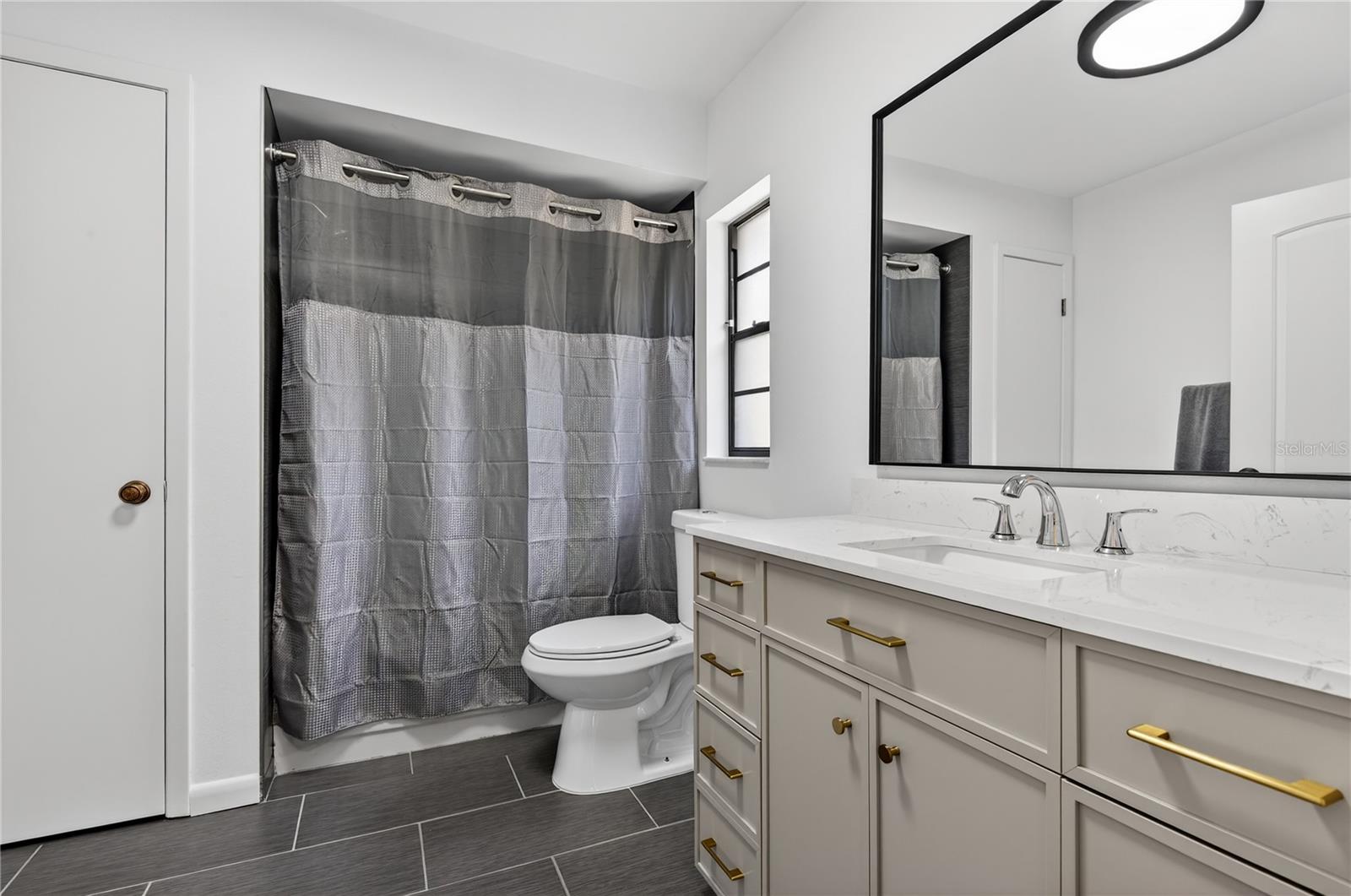 BLOOMINGDALE SEC M UNIT - Residential