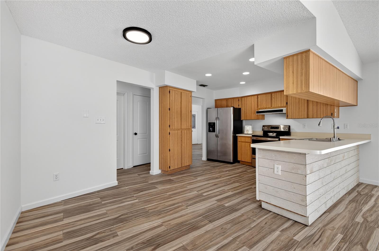 BLOOMINGDALE SEC M UNIT - Residential