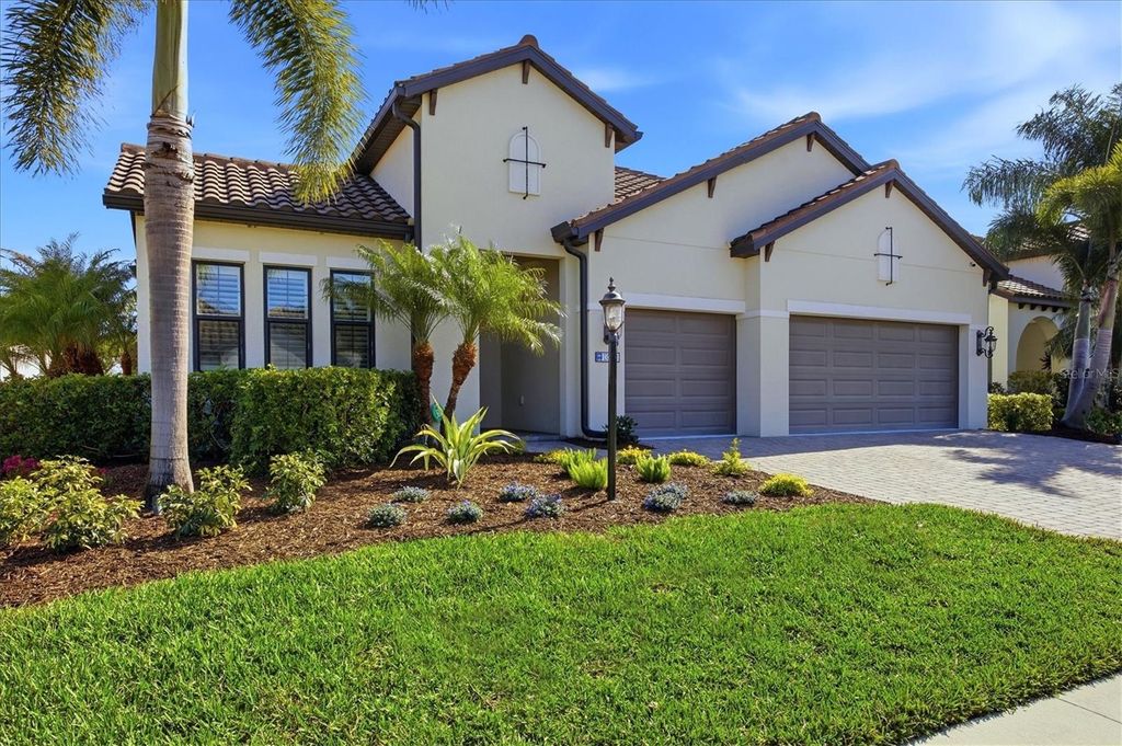 Photo of 13203 Indigo Way, Bradenton, FL 34211 (MLS # A4682487)