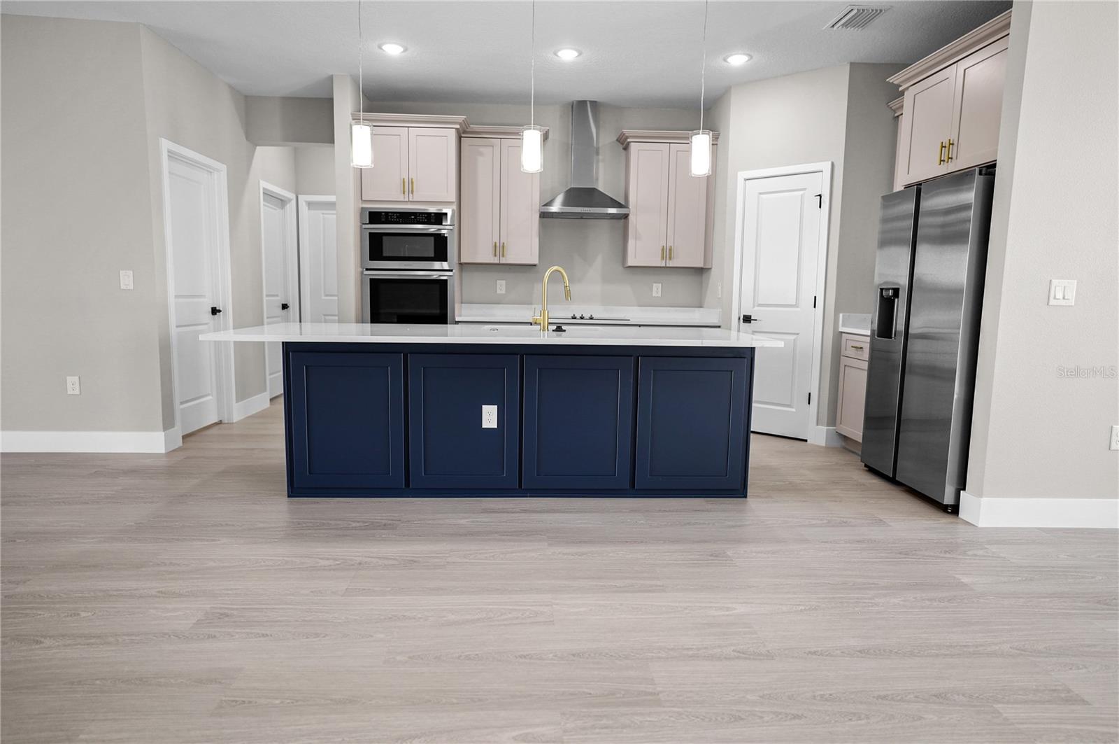 10411 SW 42ND AVENUE