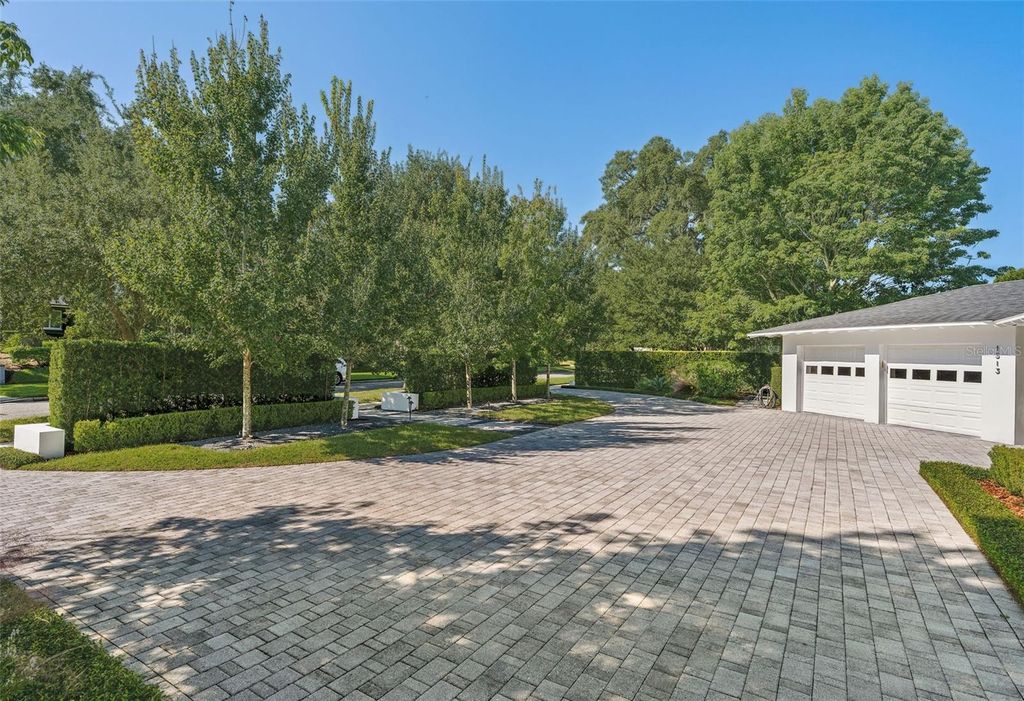 Photo of 1513 Nottingham Street, Orlando, FL 32803 (MLS # O6354081)