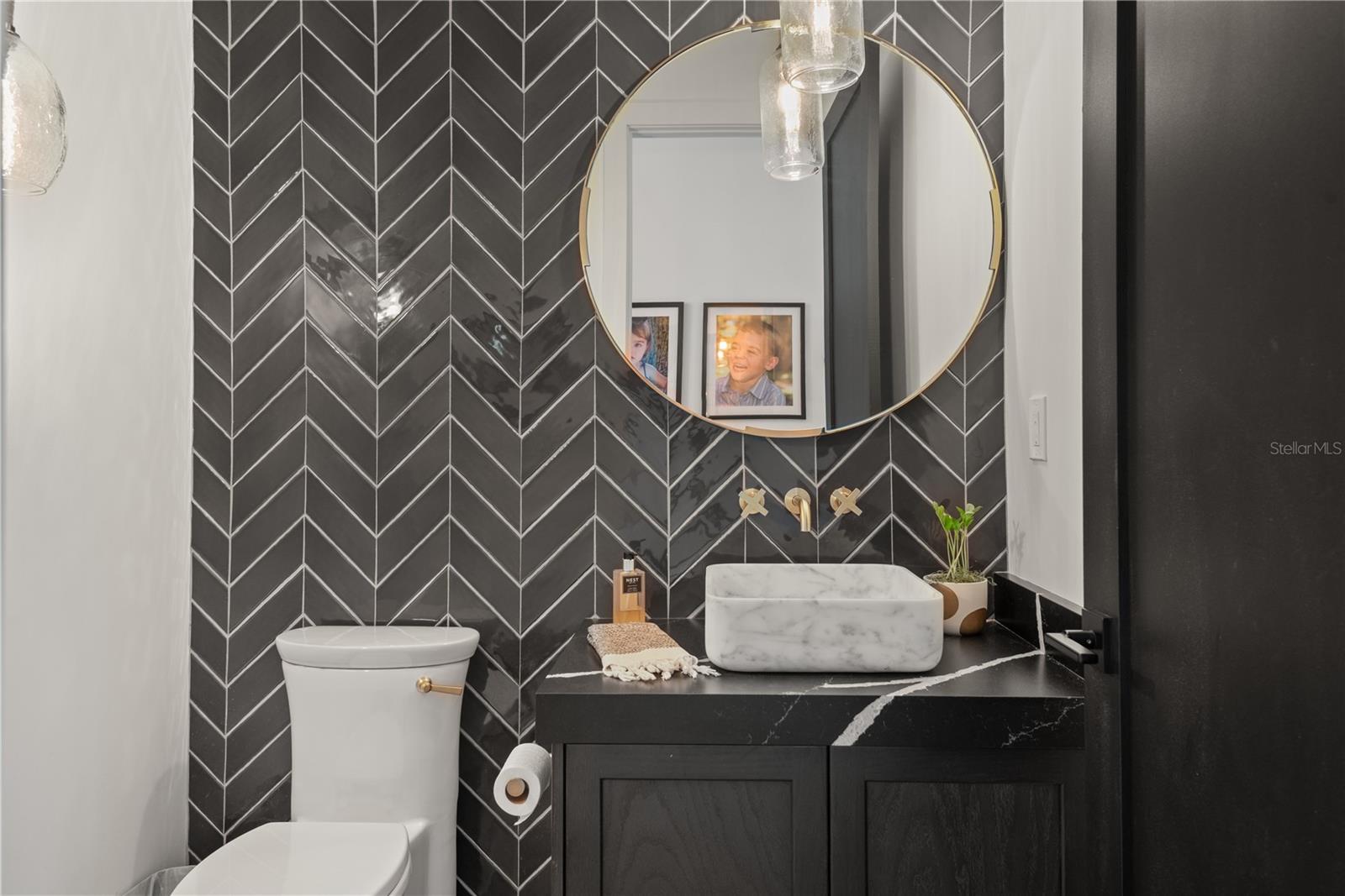 LAKE KNOWLES TERRACE - Residential