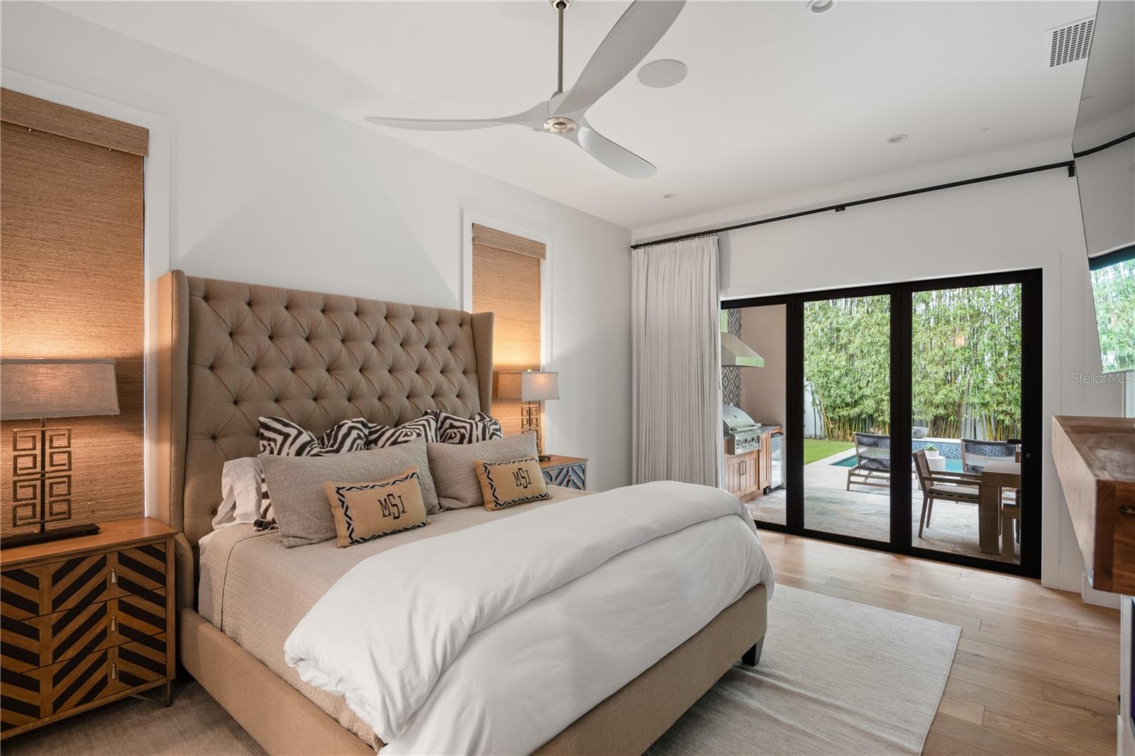 LAKE KNOWLES TERRACE - Residential