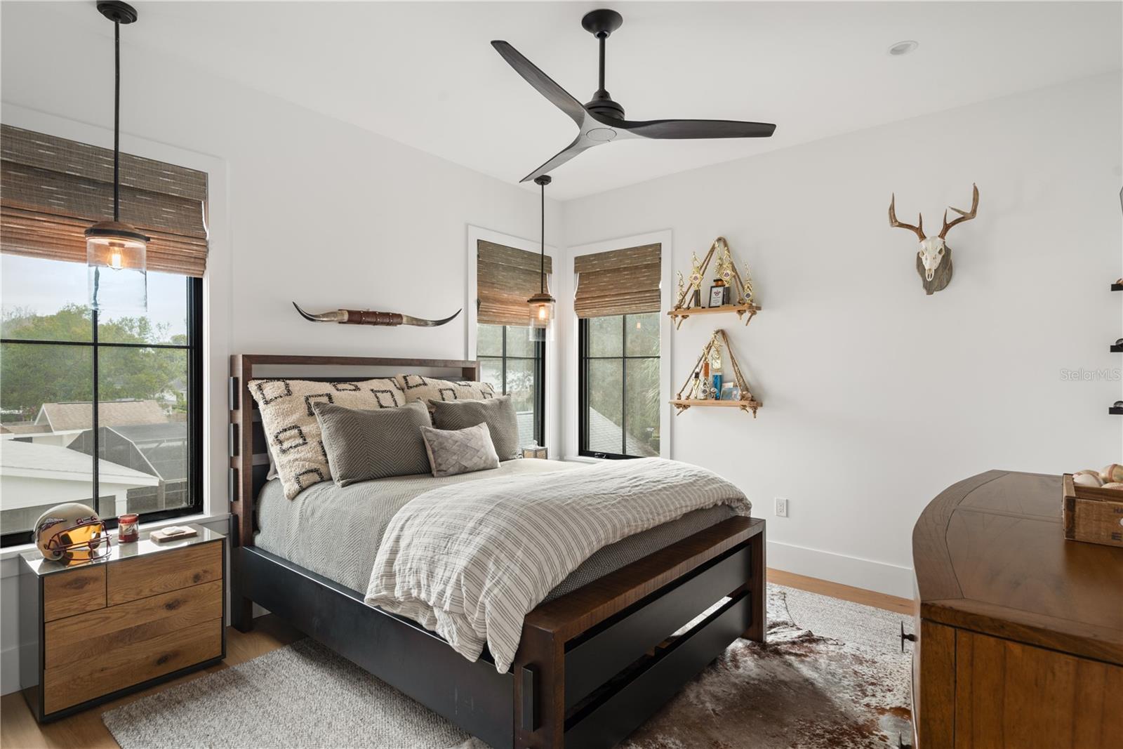 LAKE KNOWLES TERRACE - Residential