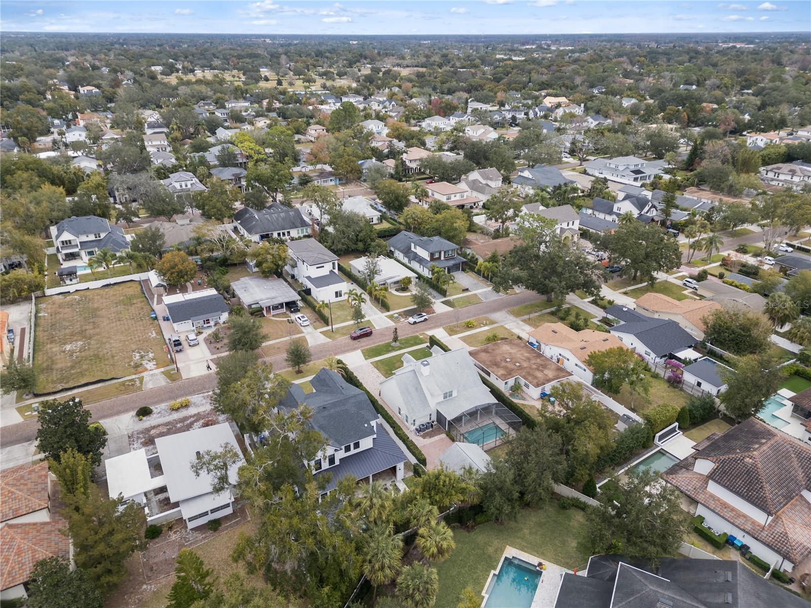 LAKE KNOWLES TERRACE - Residential