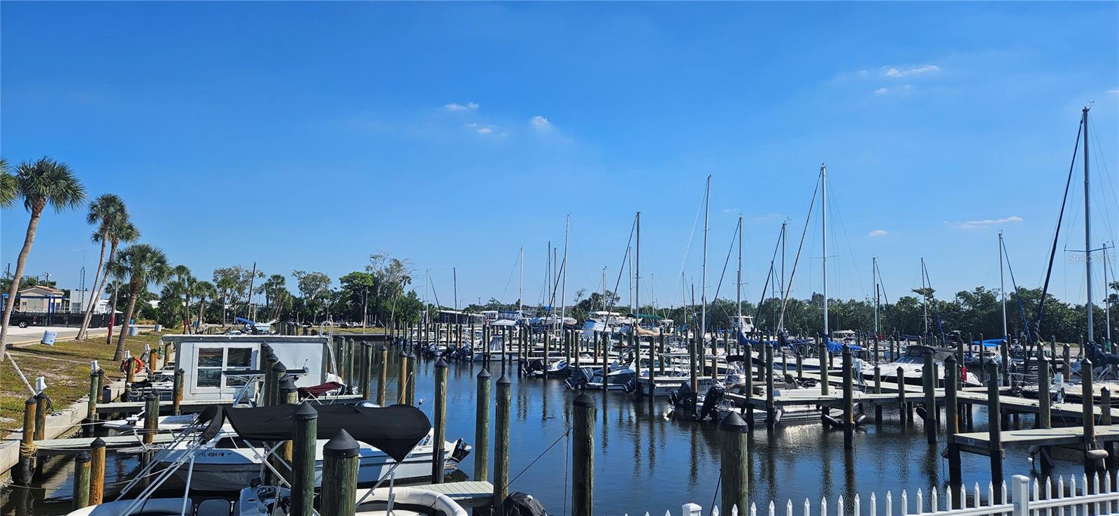 BAYSHORE GARDENS SEC 19 - Residential