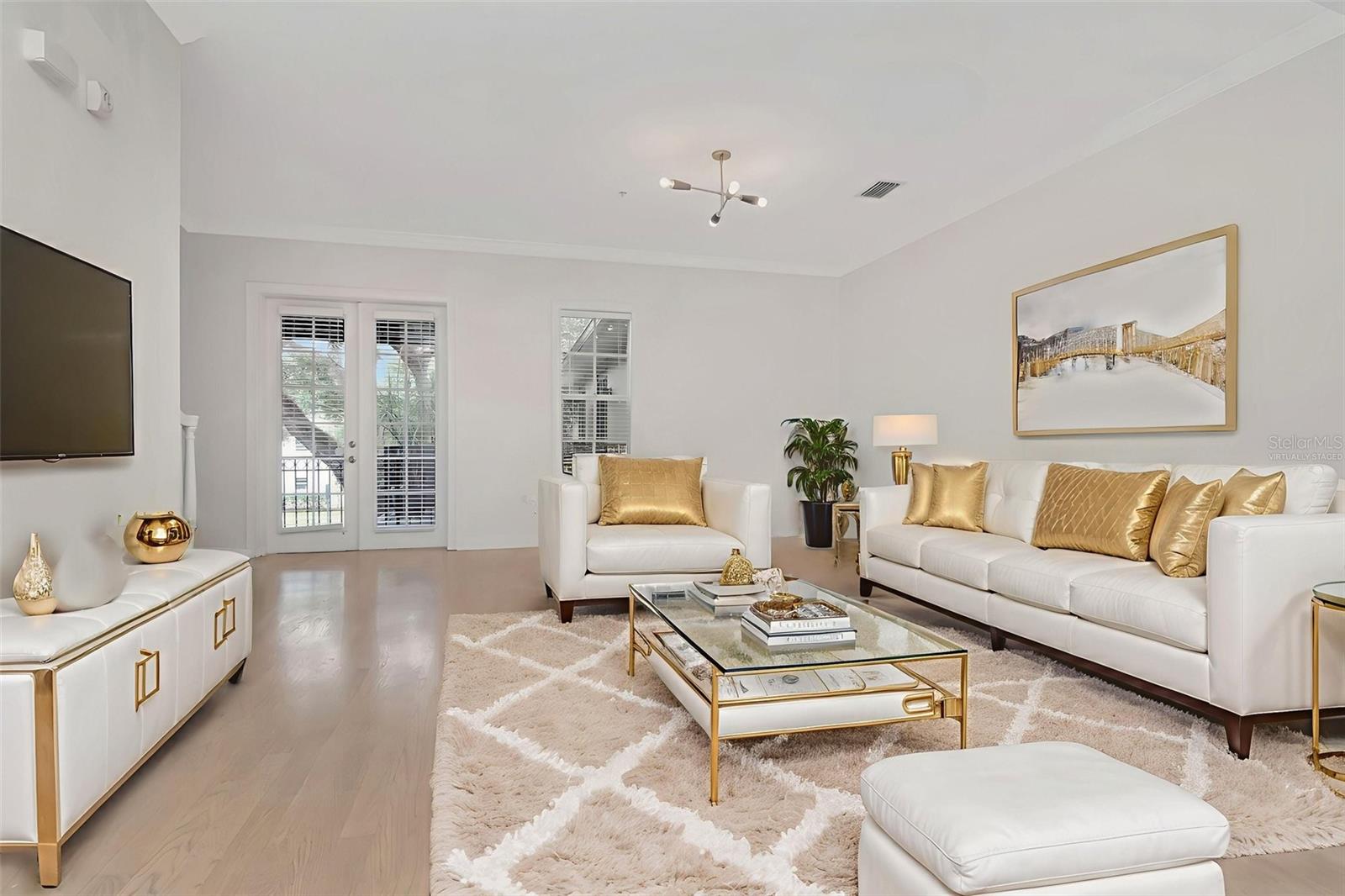 POYDRAS TWNHS - Residential