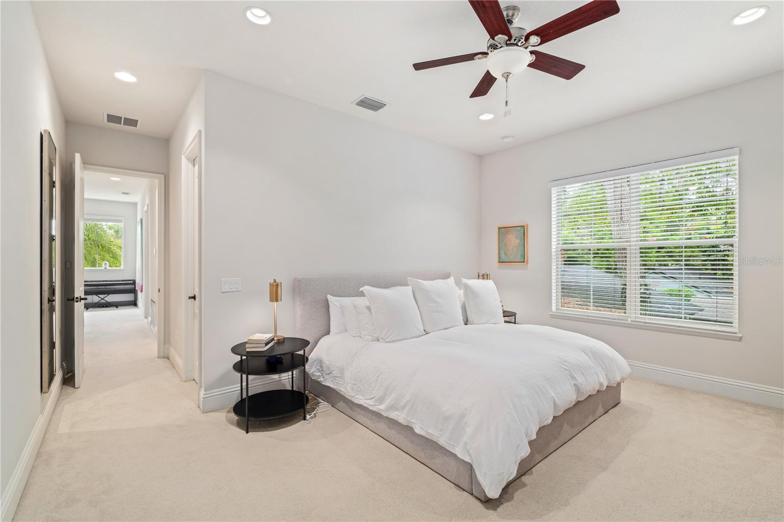 RIDGEWOOD VILLAS CONDO - Residential