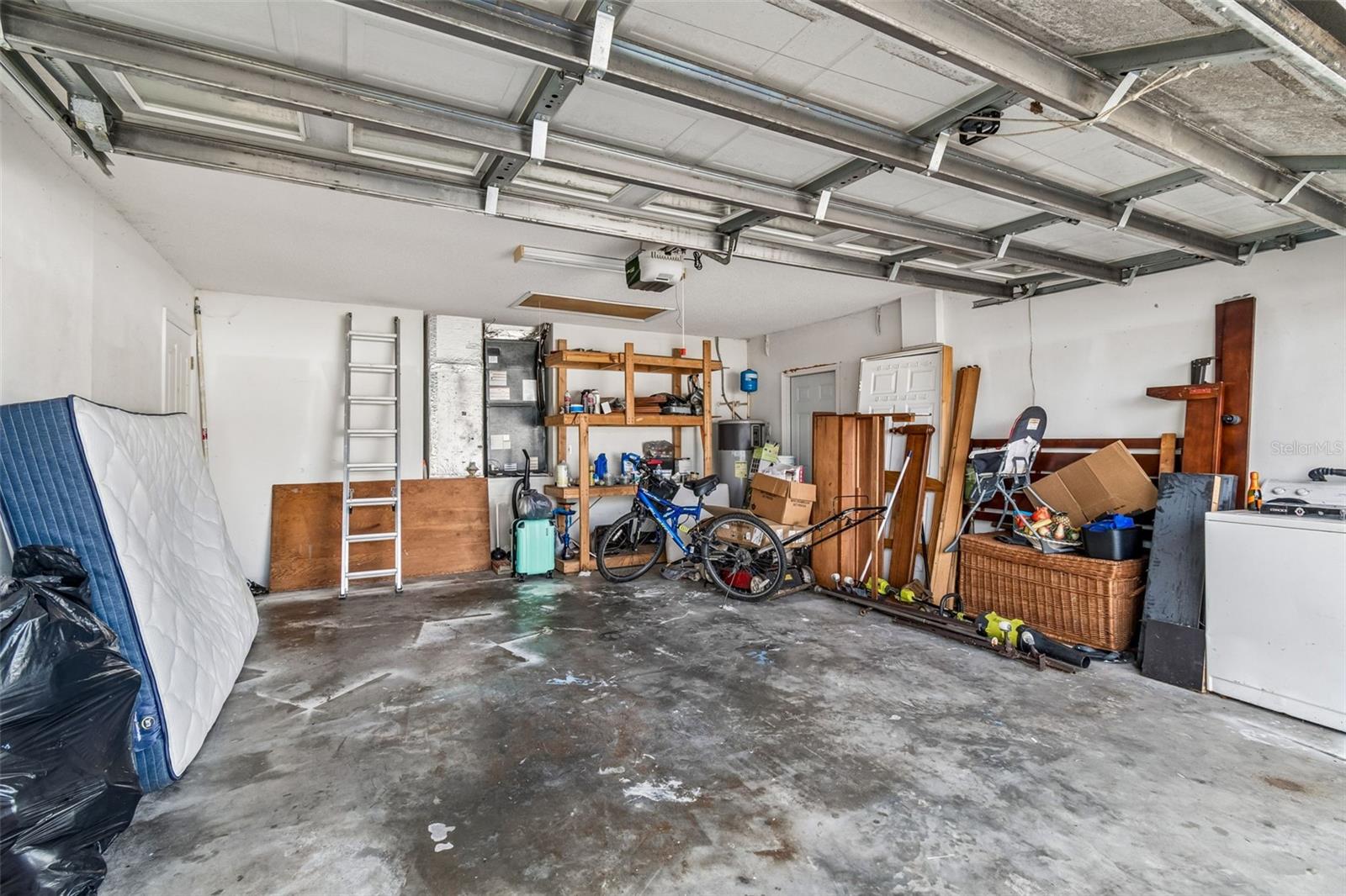 JASMINE TRAILS PH 04 - Residential