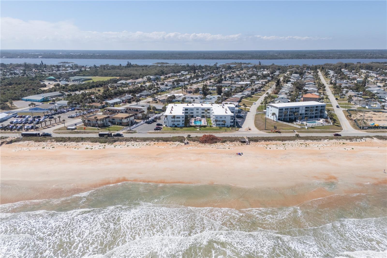 CORINTHIAN VILLAS - Residential