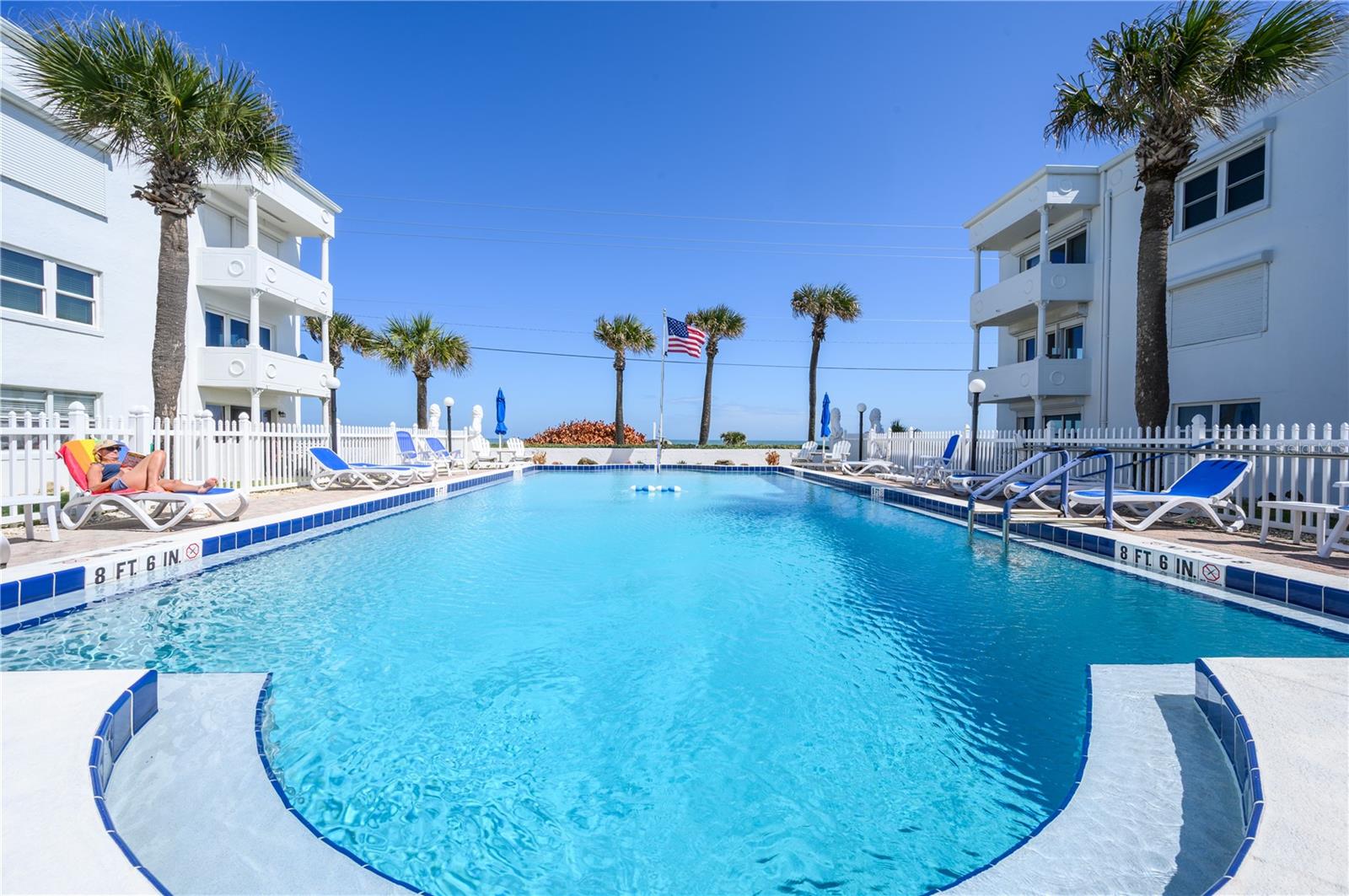 CORINTHIAN VILLAS - Residential