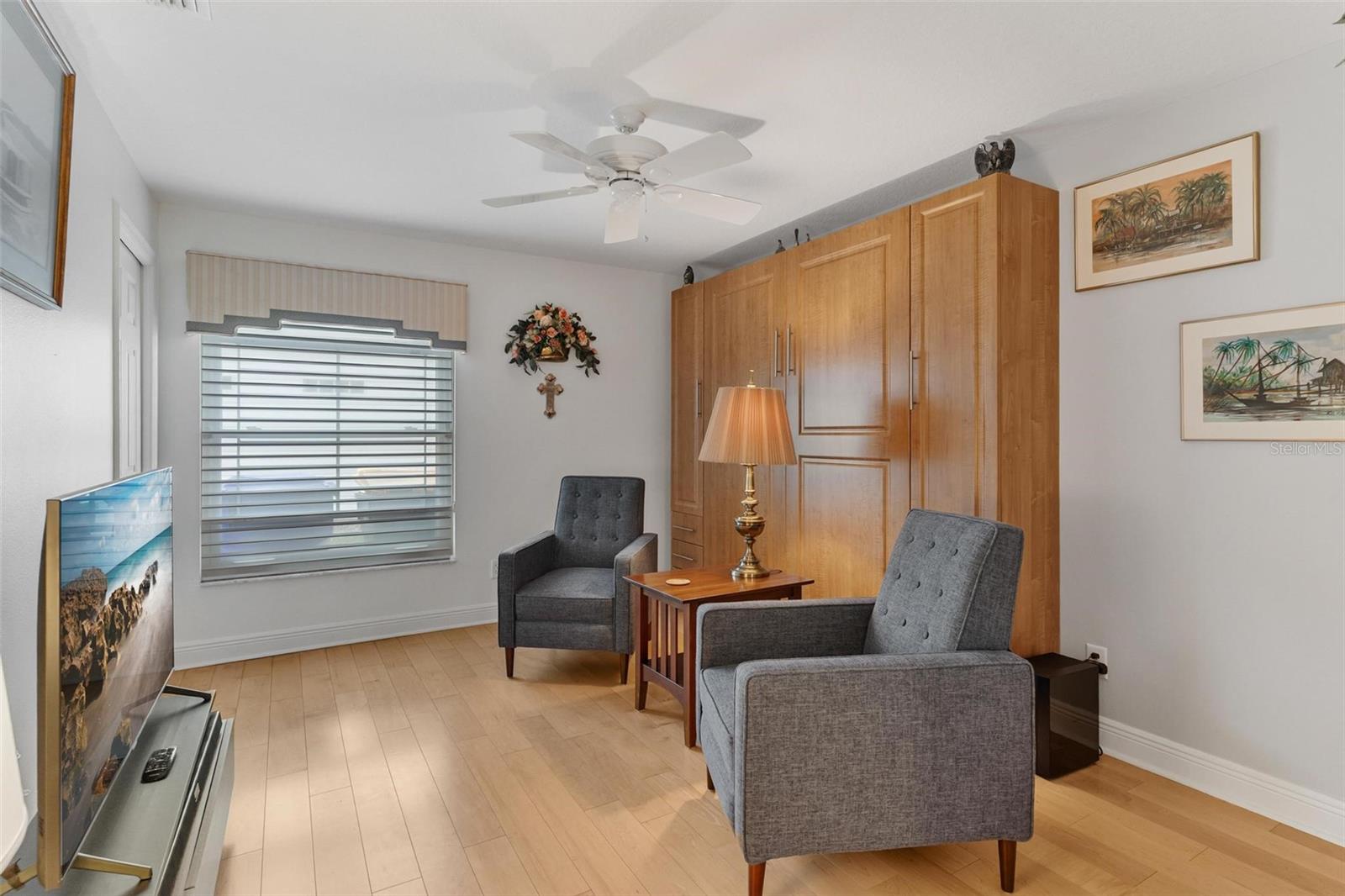 TAVARES ROYAL HARBOR PH 02 LT 179 - Residential