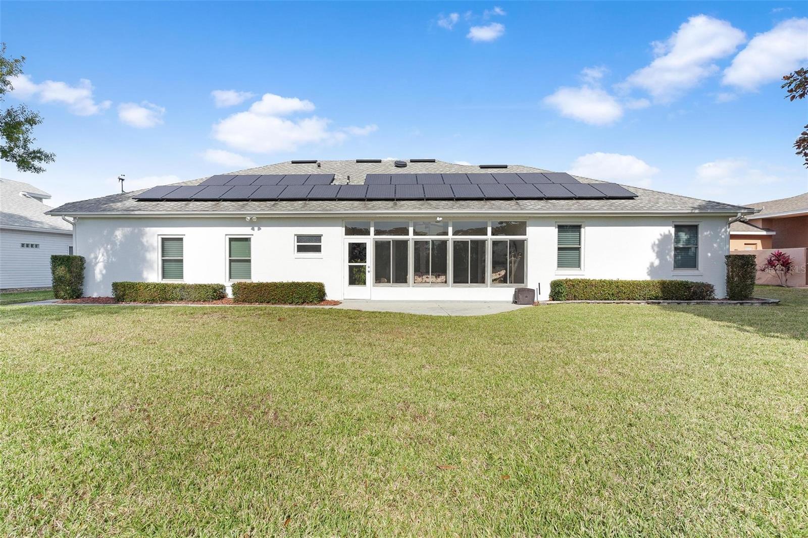 TAVARES ROYAL HARBOR PH 02 LT 179 - Residential