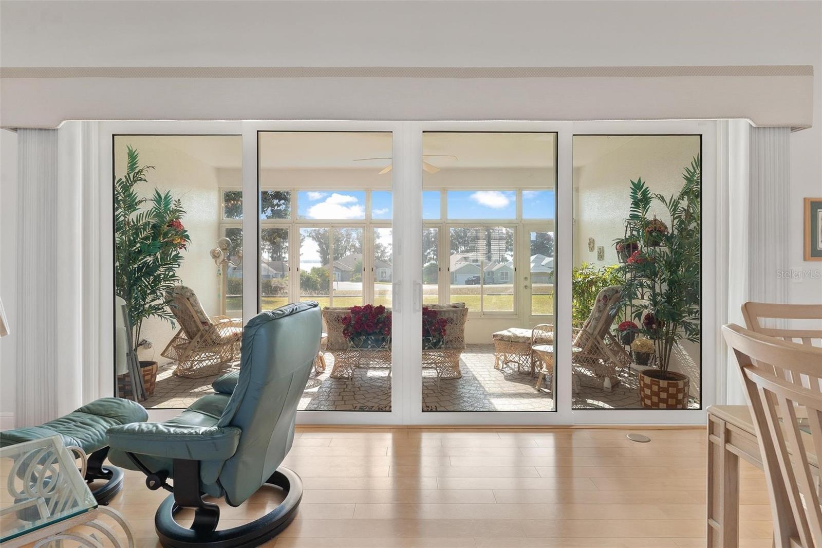 TAVARES ROYAL HARBOR PH 02 LT 179 - Residential