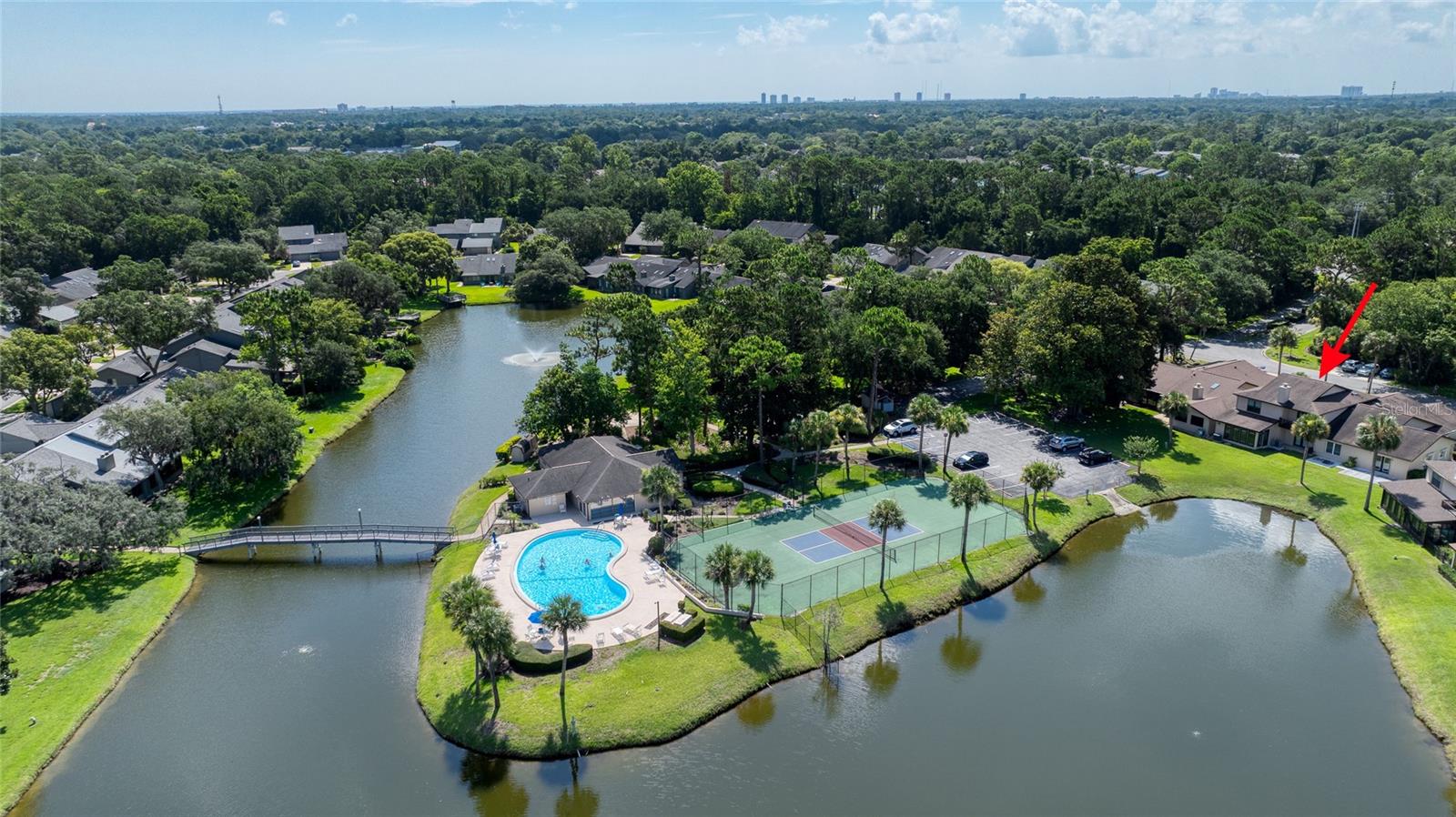 105 DEER LAKE CIRCLE