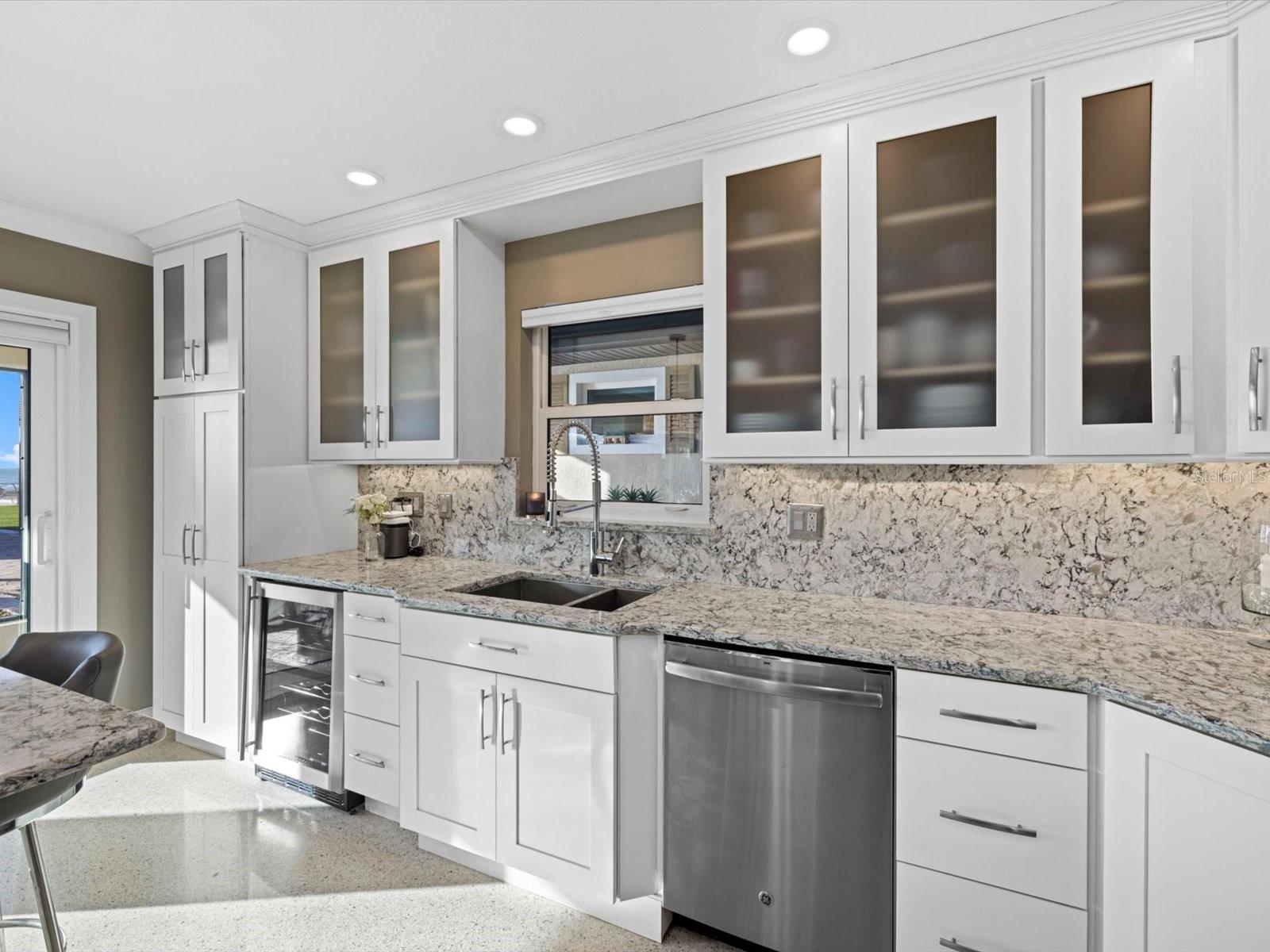 MANASOTA SHORES - Residential