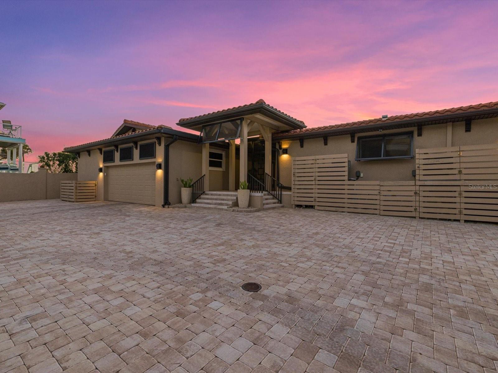 MANASOTA SHORES - Residential