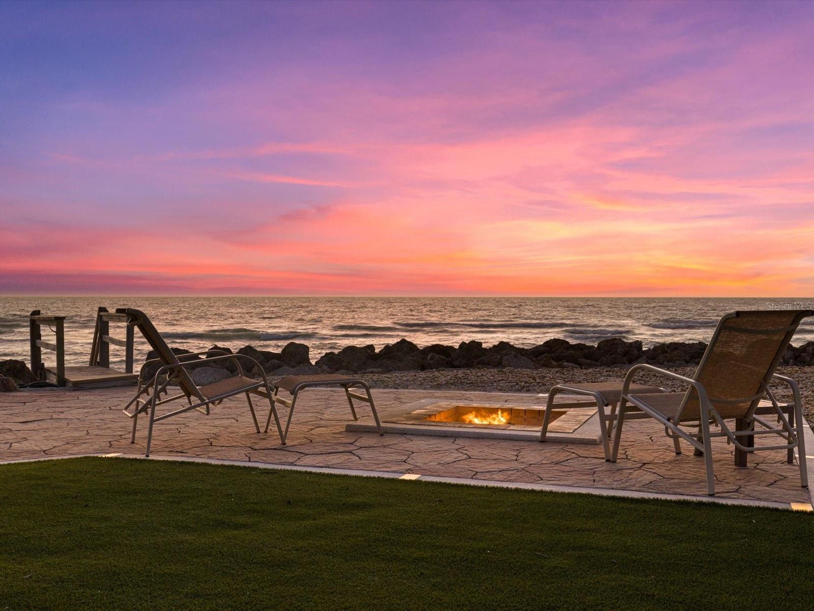 MANASOTA SHORES - Residential