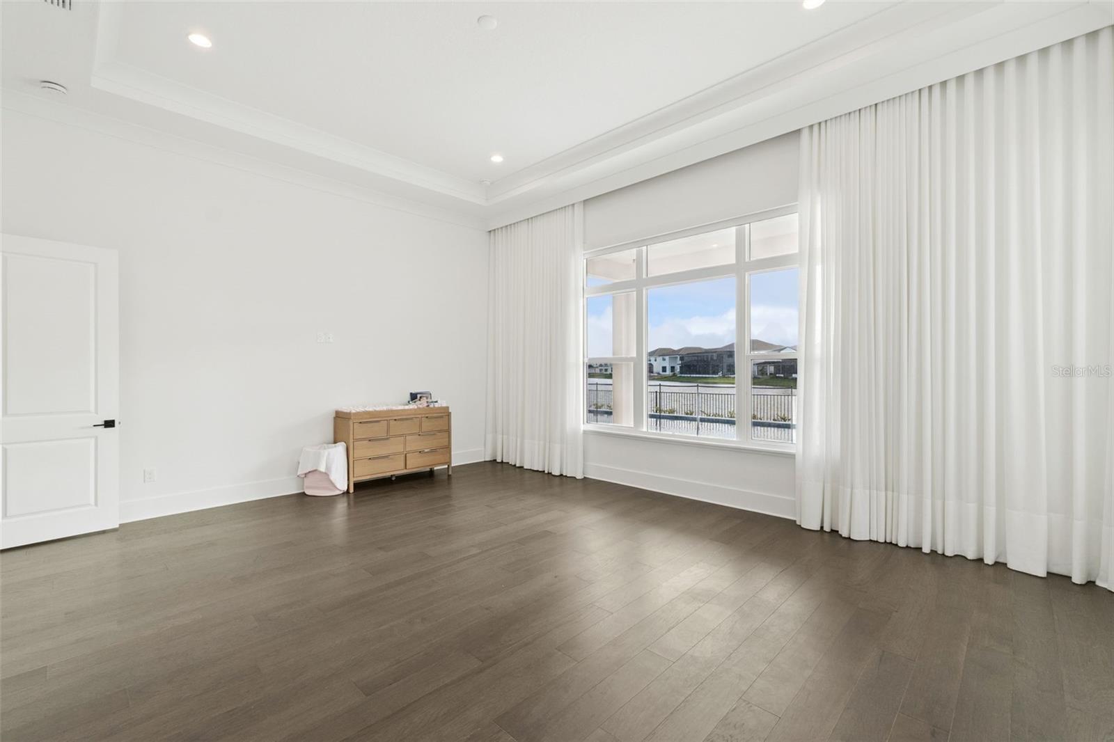 LAUREL POINTE PH 3 - Residential