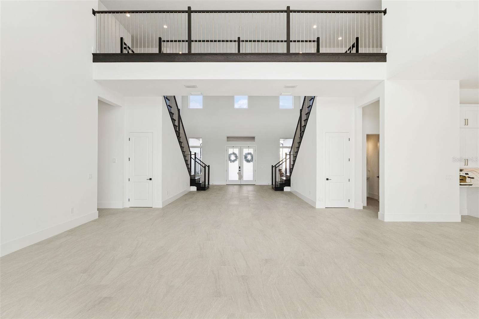 LAUREL POINTE PH 3 - Residential