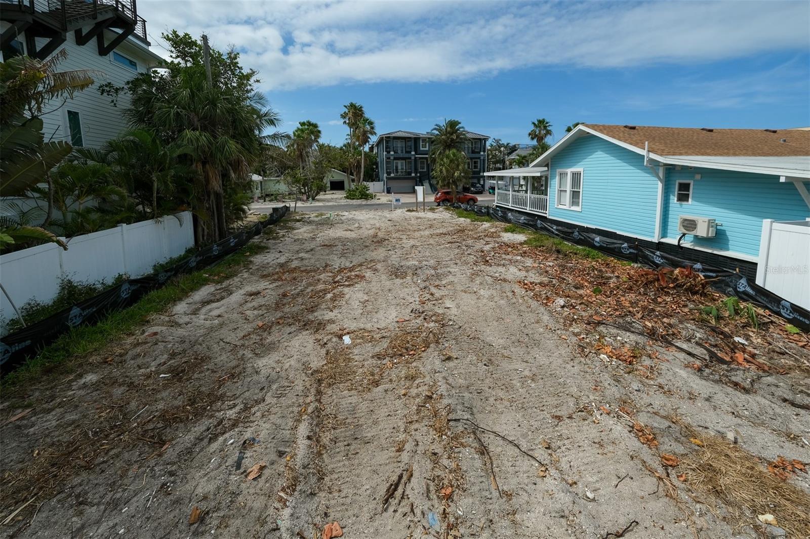 CORTEZ BEACH - Land