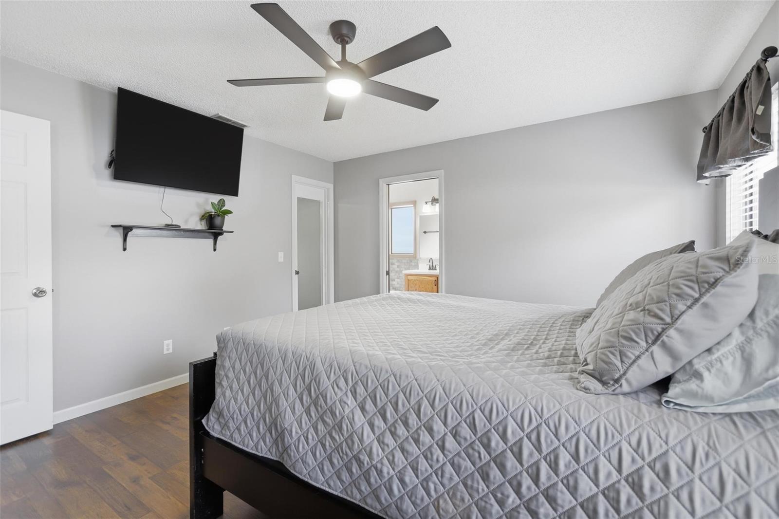 AWARANA ESTATES - Residential