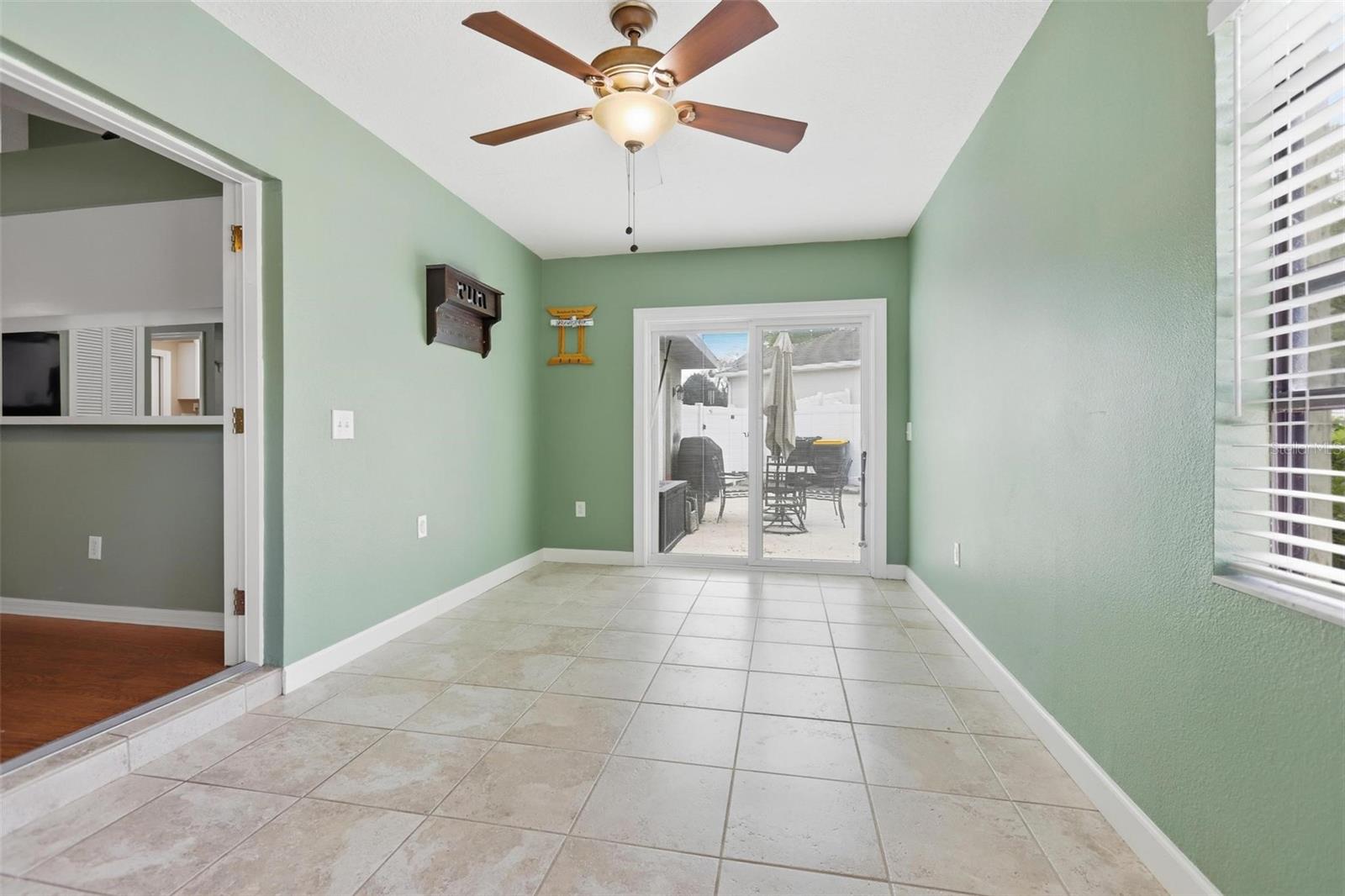 AWARANA ESTATES - Residential