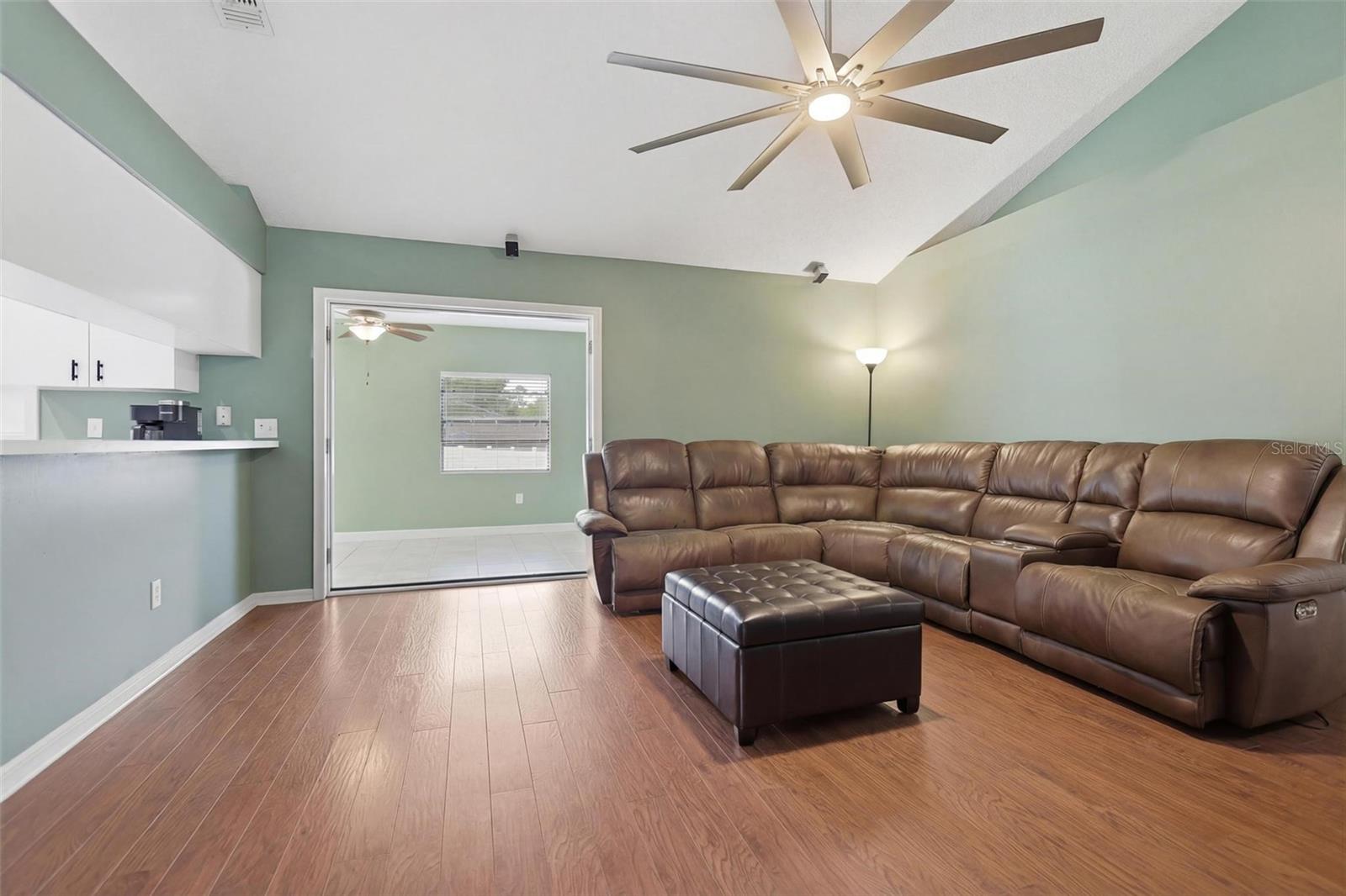 AWARANA ESTATES - Residential