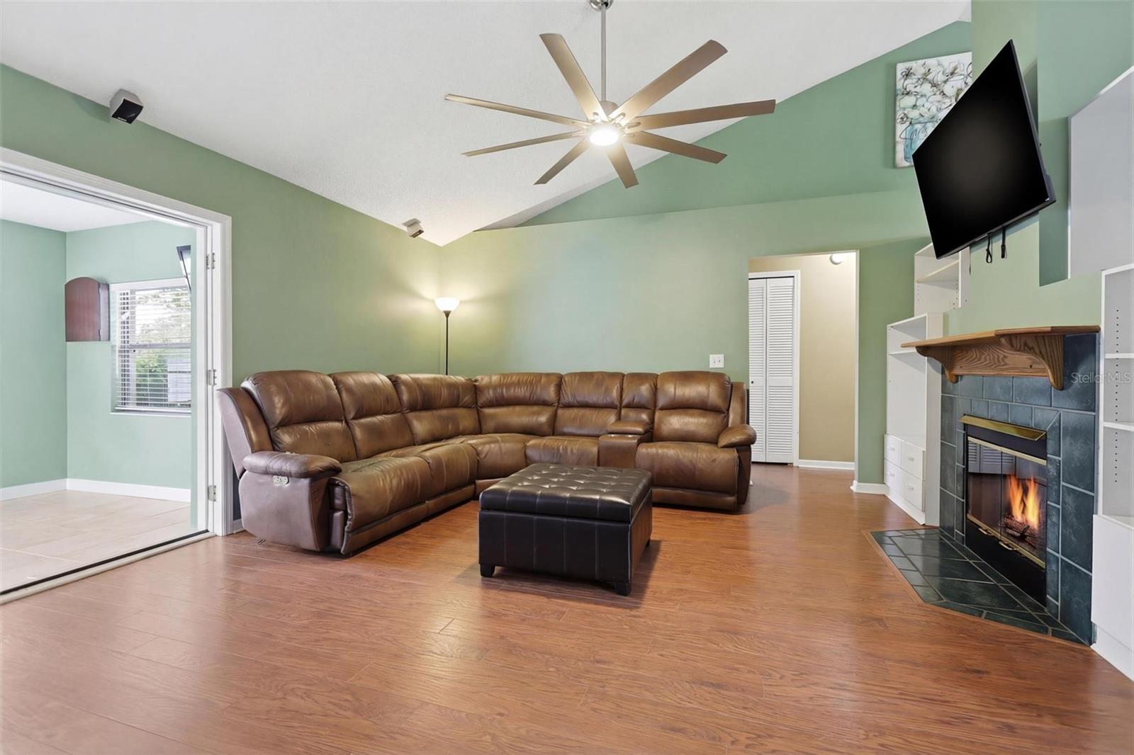 AWARANA ESTATES - Residential