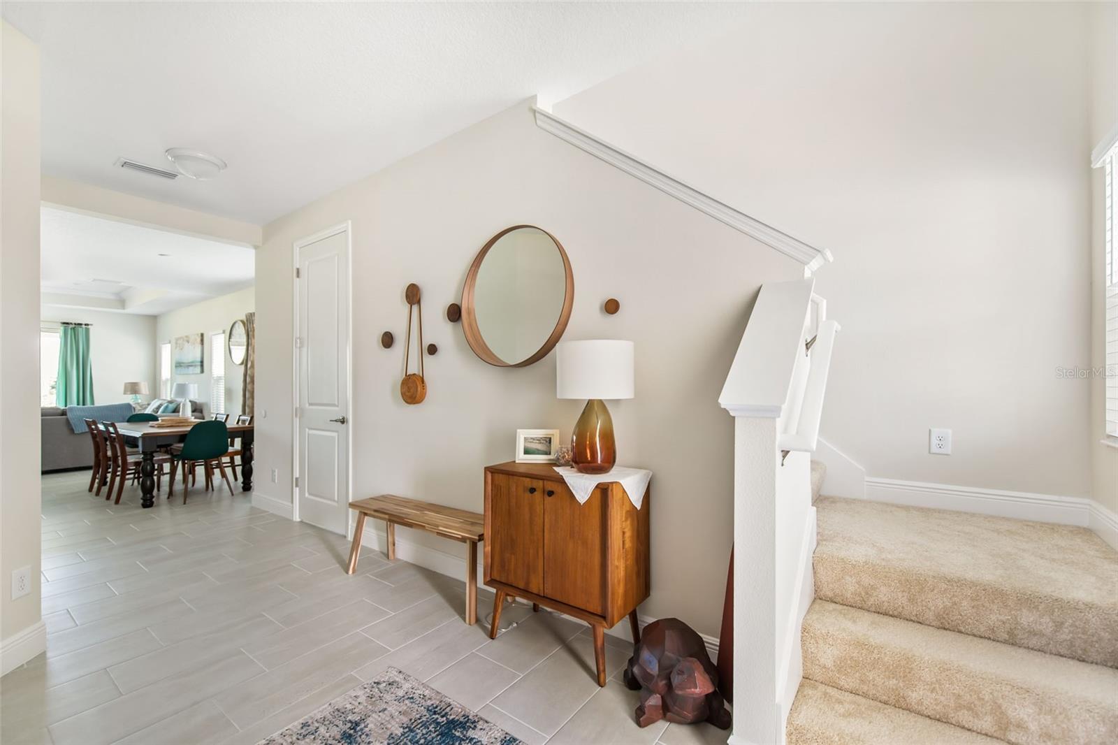 2803 BUTTERFLY JASMINE TRAIL
