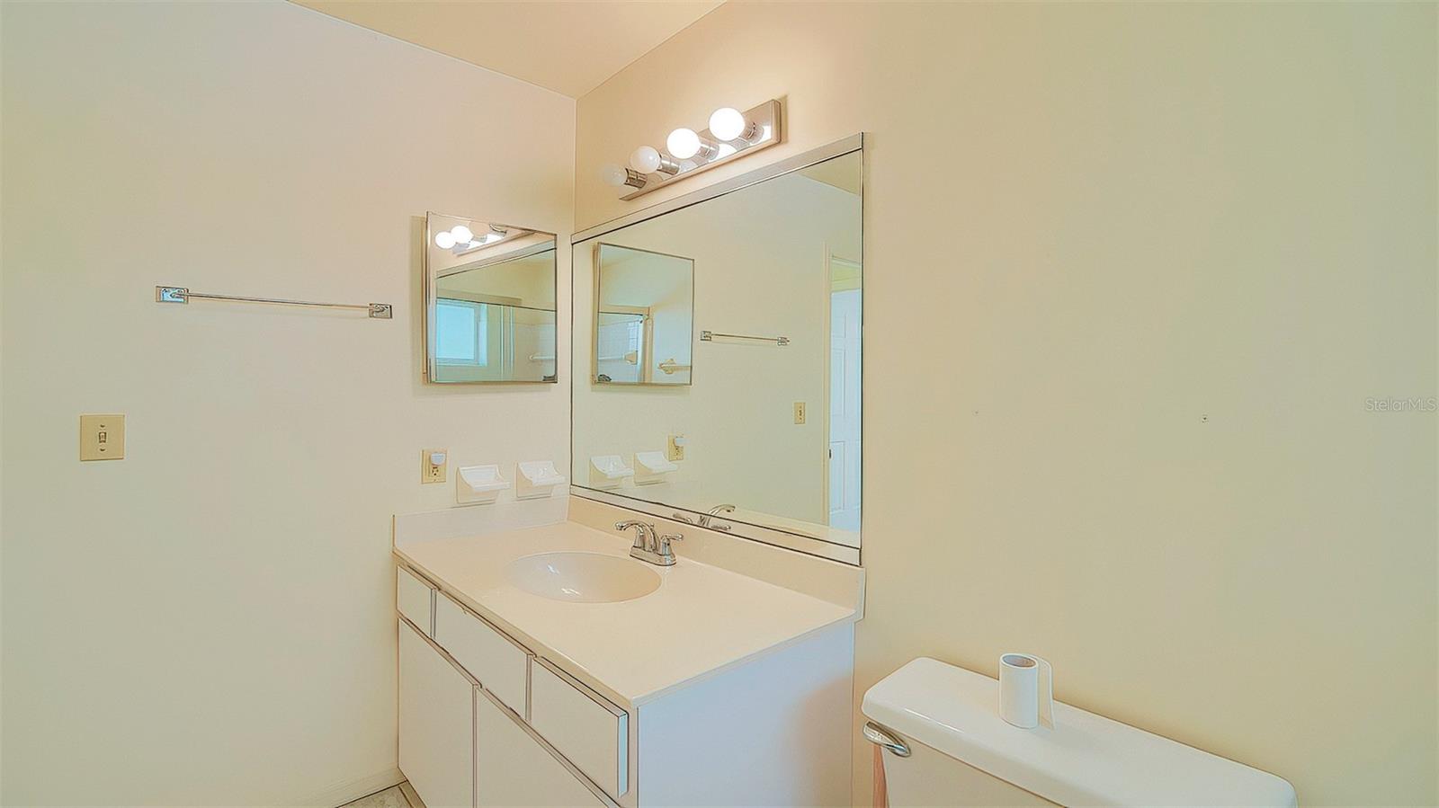 WILLISTON HYLNDS GOLF & C CLUB ESTATE - Residential