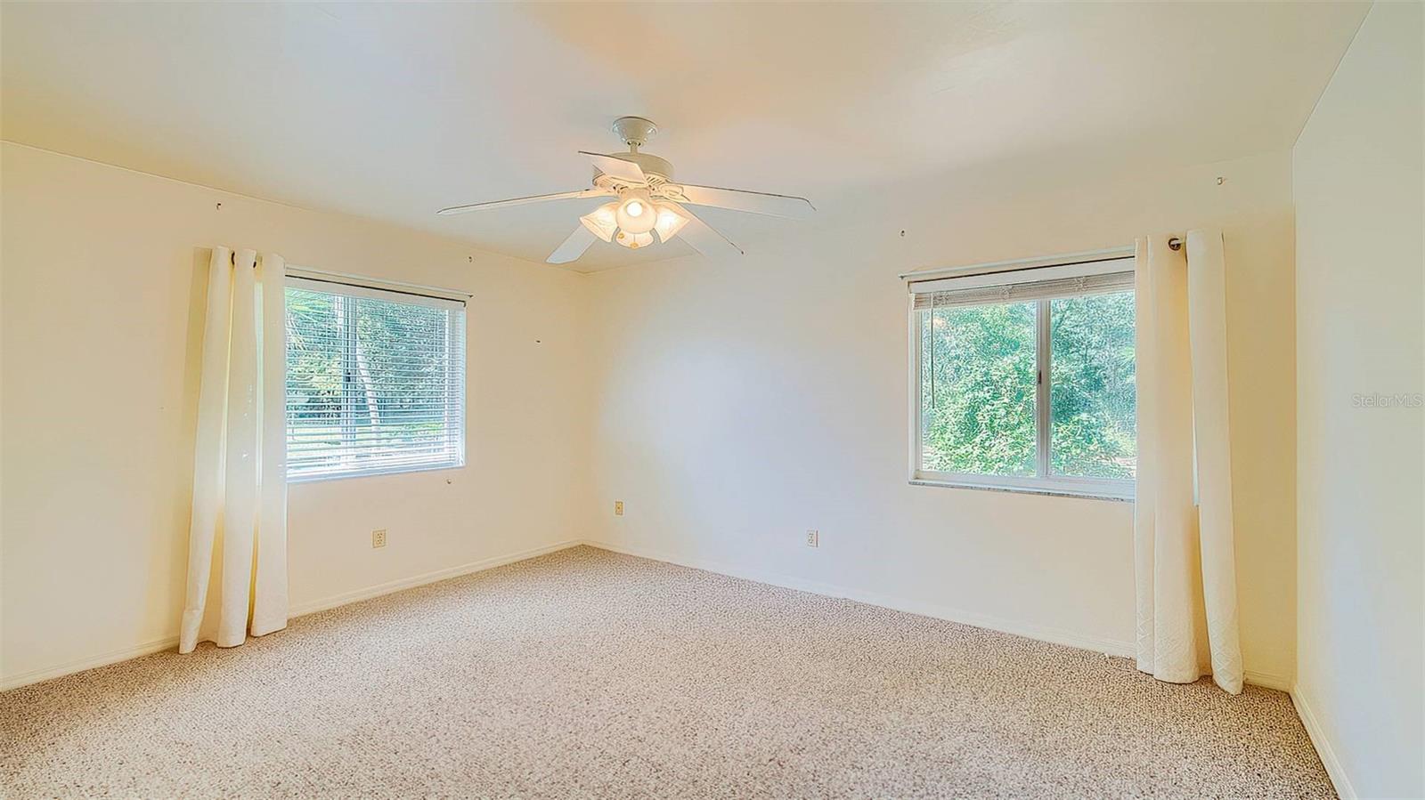 WILLISTON HYLNDS GOLF & C CLUB ESTATE - Residential