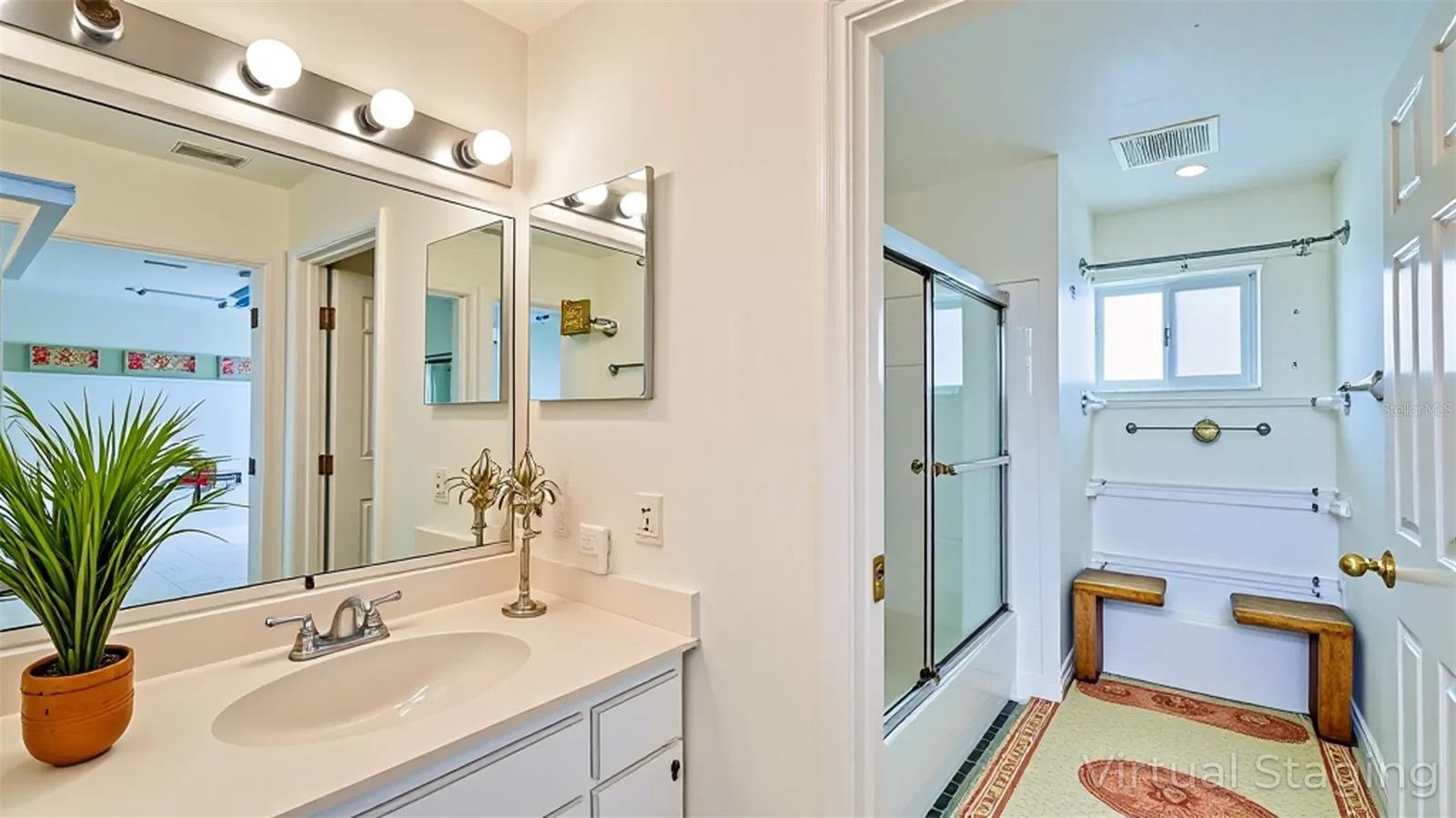 WILLISTON HYLNDS GOLF & C CLUB ESTATE - Residential