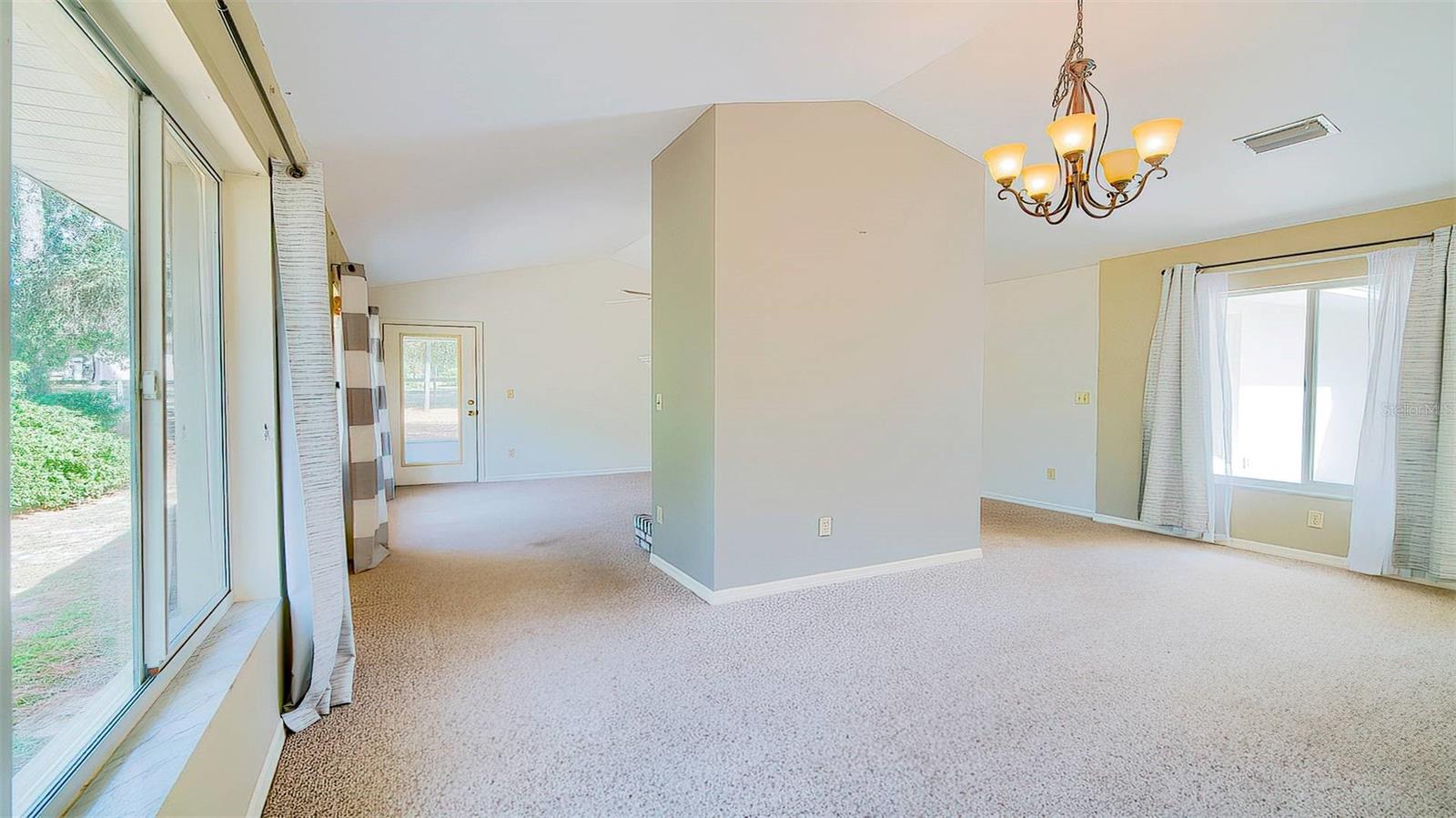 WILLISTON HYLNDS GOLF & C CLUB ESTATE - Residential