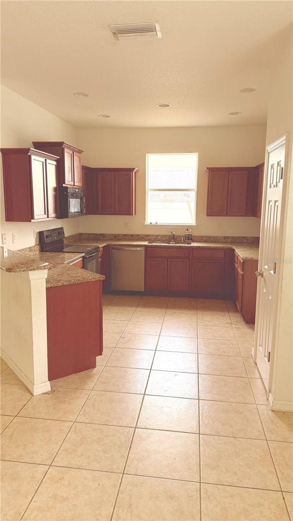 Photo of 31018 Satinleaf Run, Brooksville, FL 34602 (MLS # TB8415499)