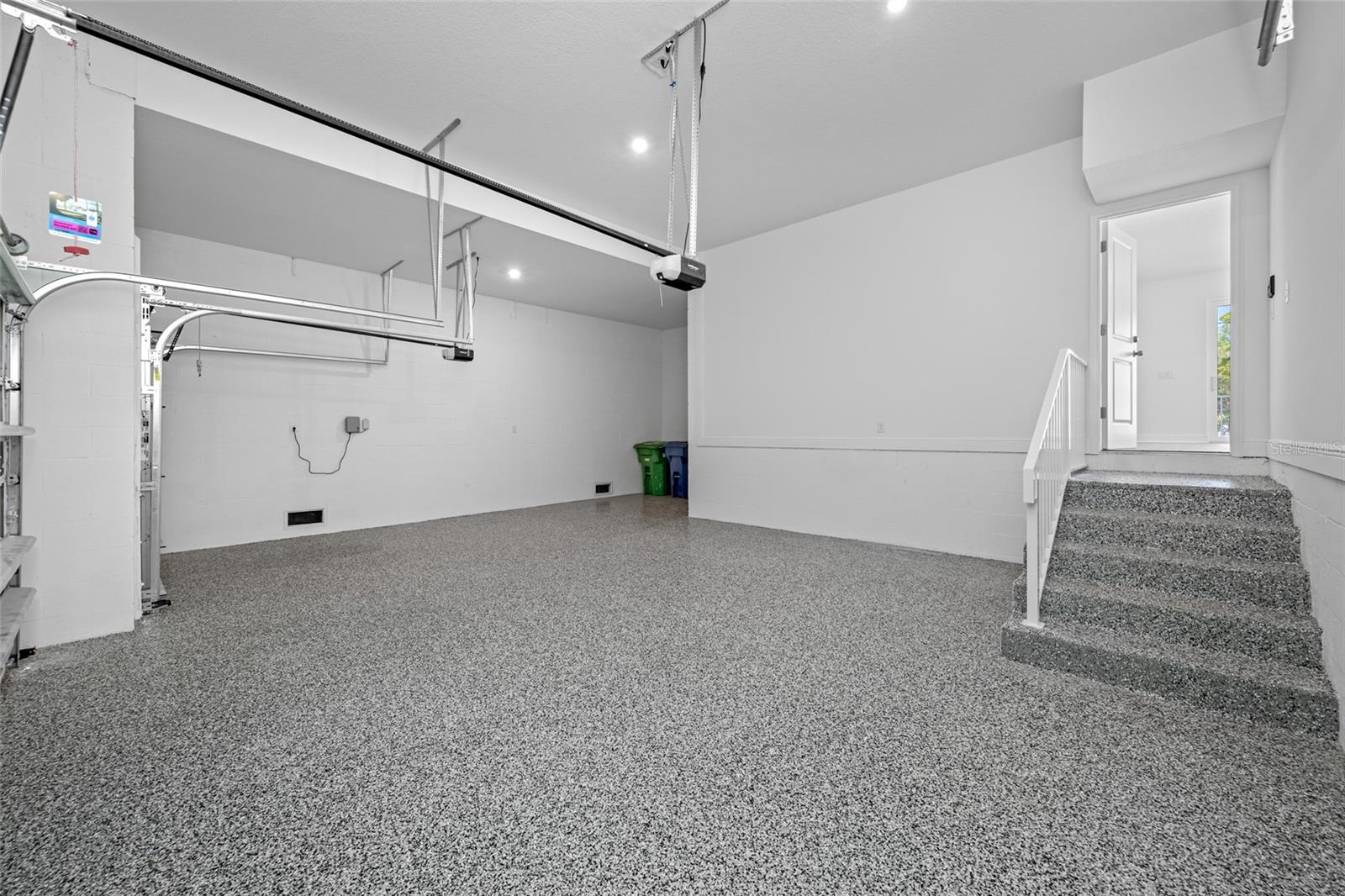 GANDY GARDENS 1 - Residential Lease