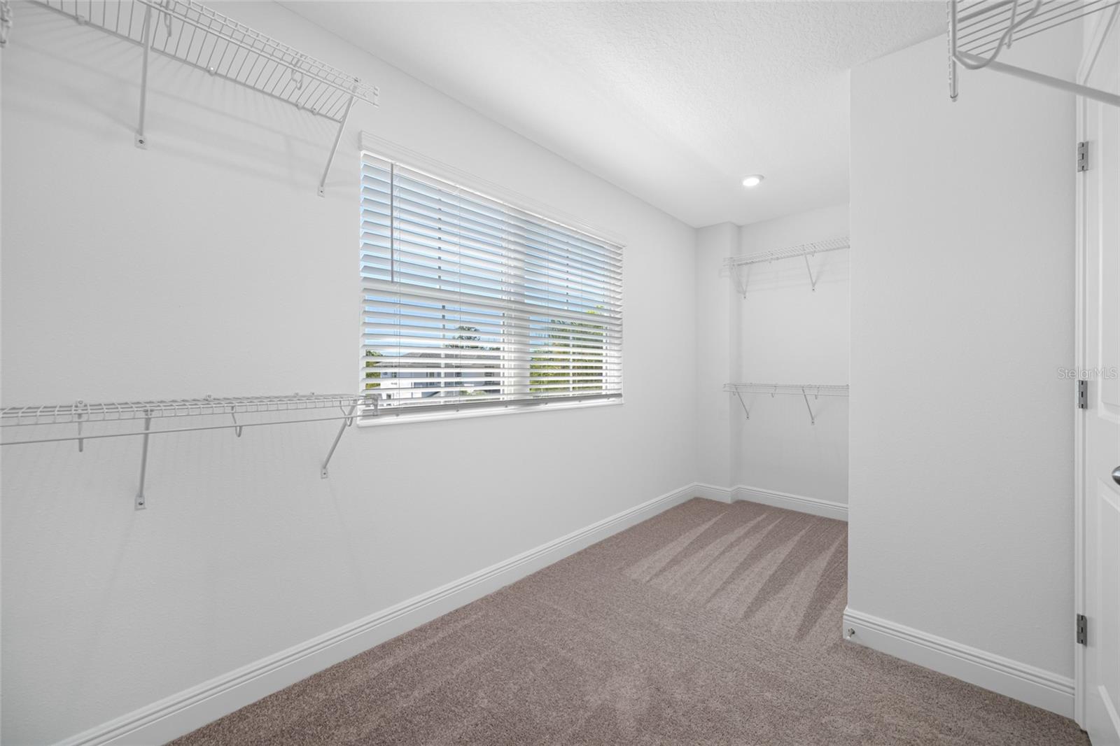 GANDY GARDENS 1 - Residential Lease