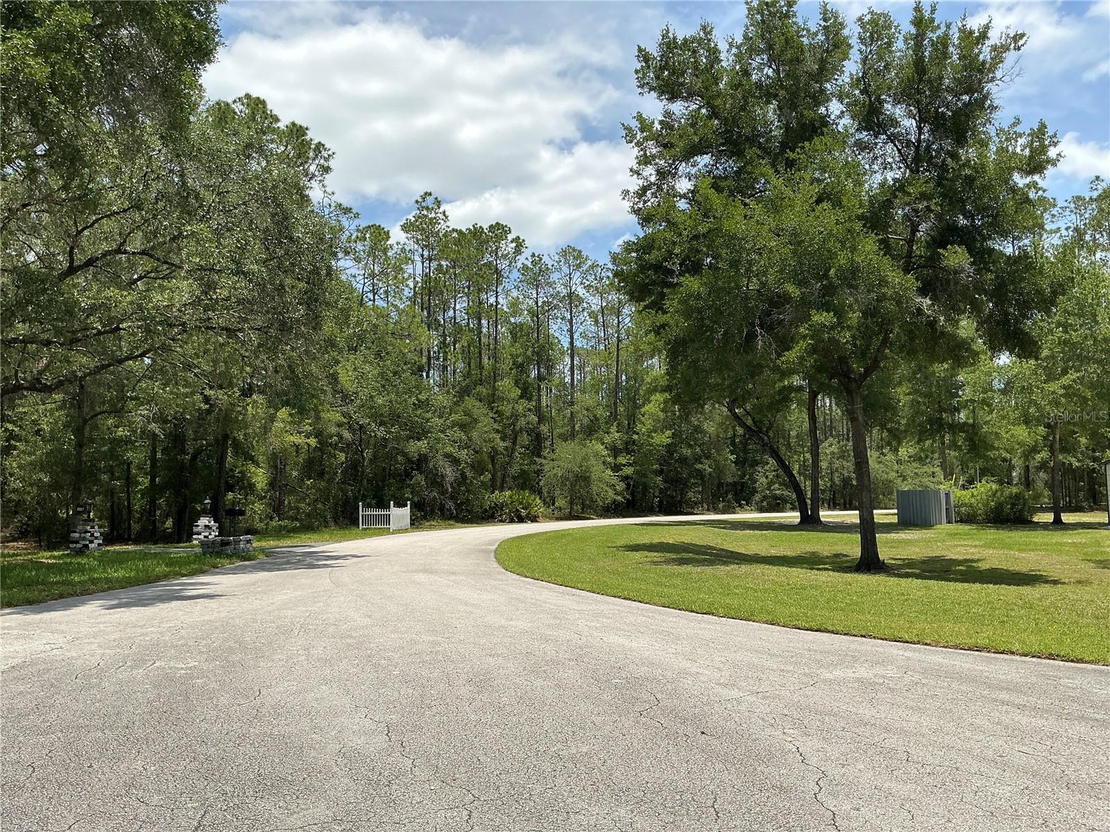 SW 90TH PLACE