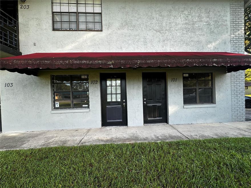 1 room, 1 bathroom, downstairs office. 2 units available that can be combined.