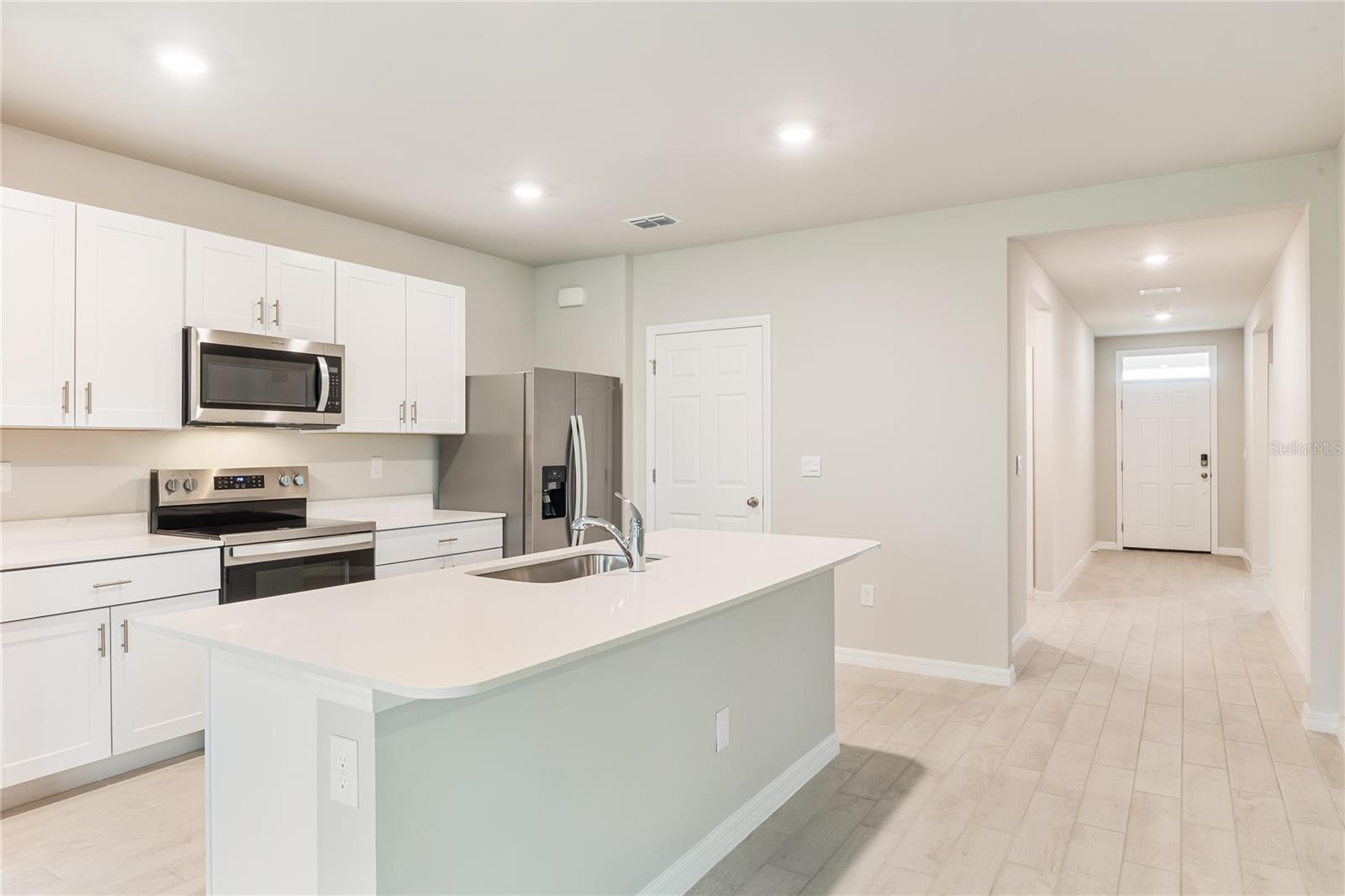 9504 TURTLE GRASS CIRCLE