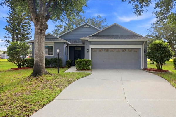 12347 HOLLYBUSH TER, LAKEWOOD RANCH, FL 34202 - Image f1035853db2631ada63ec3194fe65701/2284802498