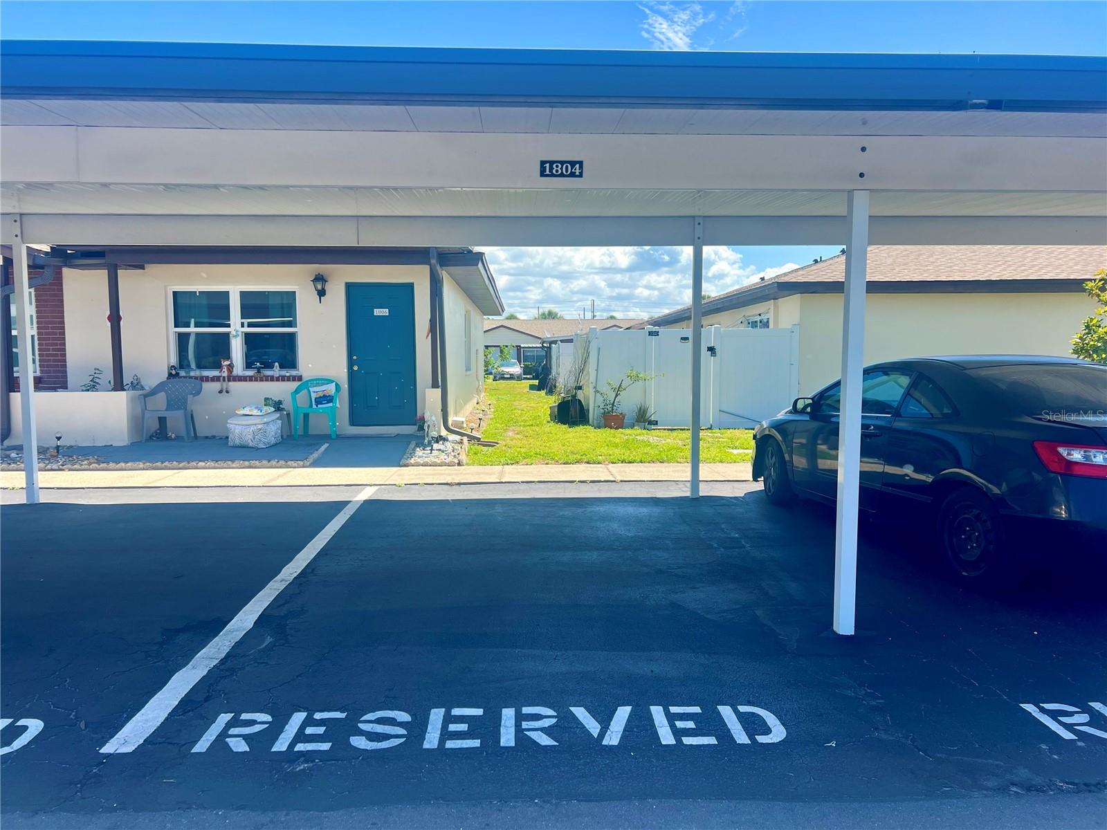 HILL CREST VILLAS - Residential