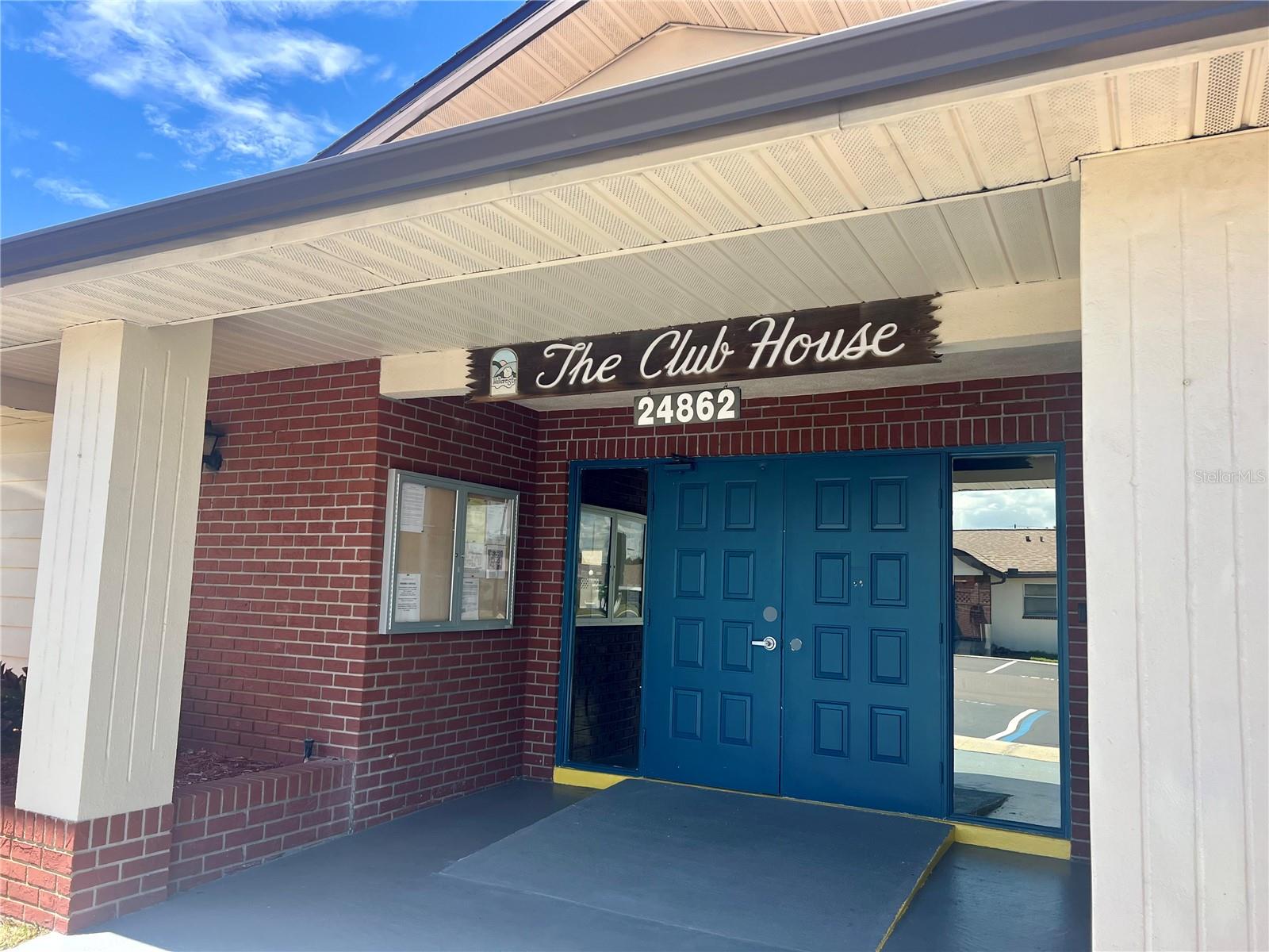 HILL CREST VILLAS - Residential