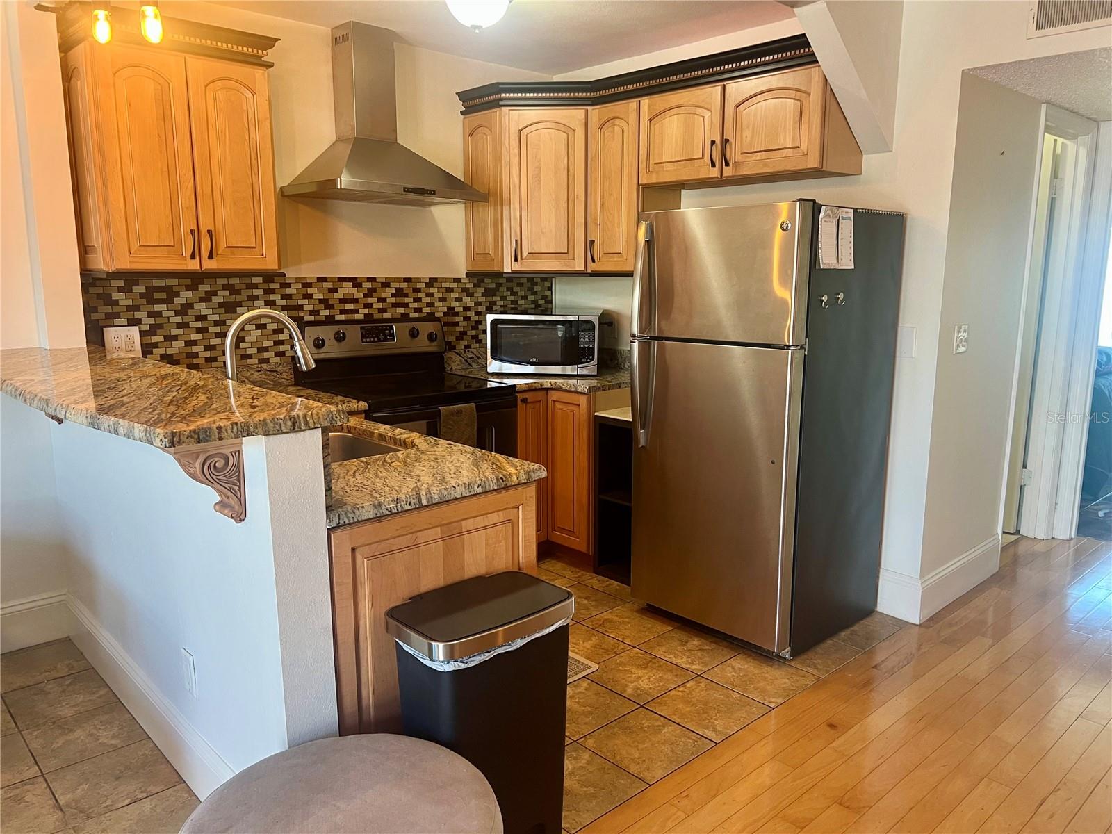 24862 US HIGHWAY 19 N 1804