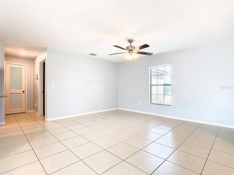 Single Family Residence in KISSIMMEE FL 221 FIG COURT 5.jpg