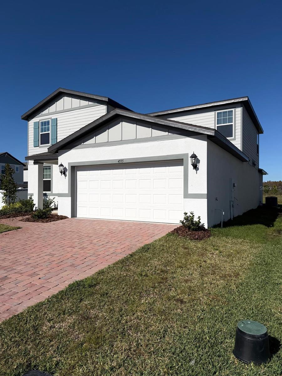 THE MEADOW AT CROSSPRAIRIE - Residential Lease