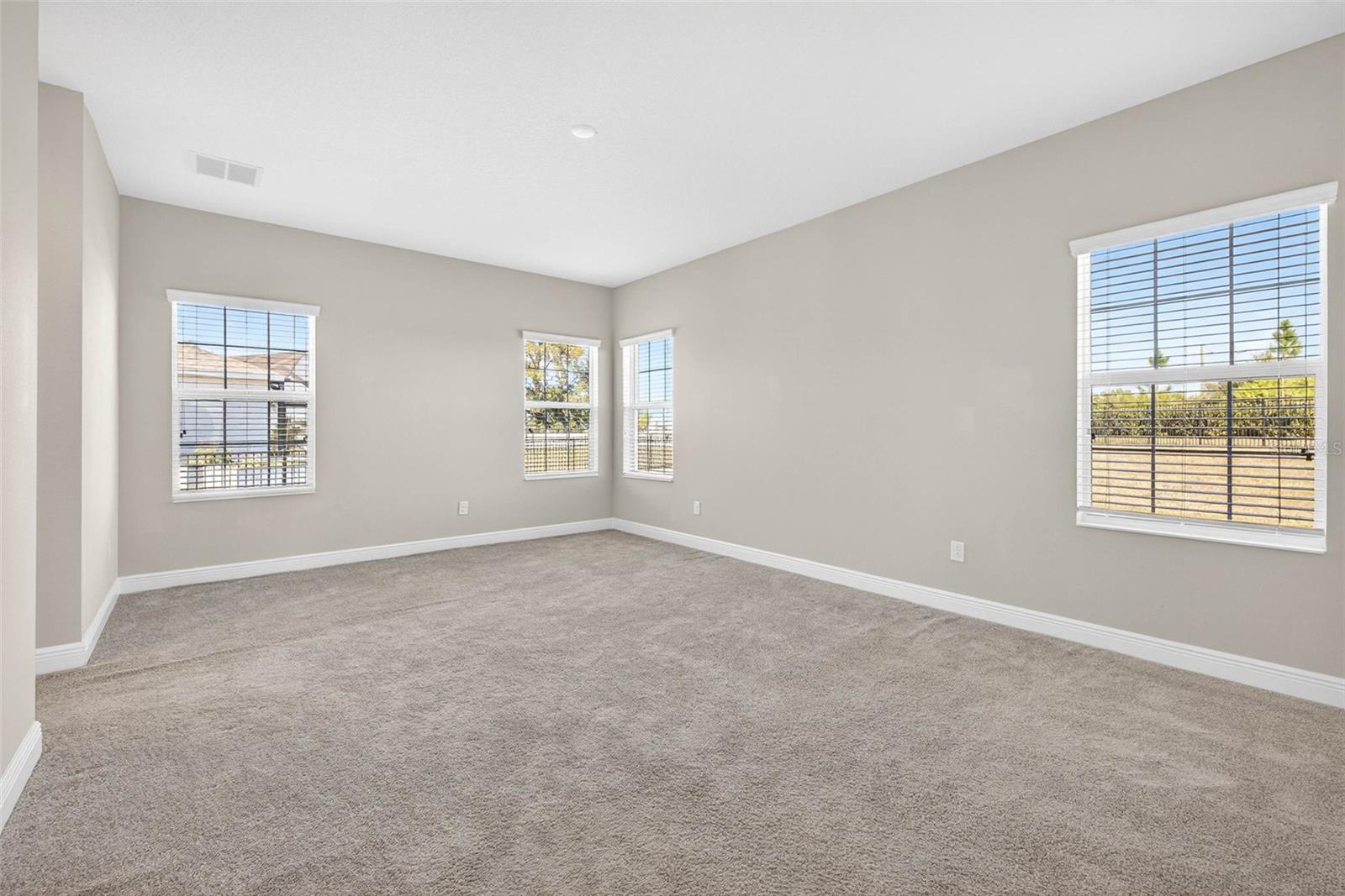 WATERSET WOLF CREEK PHASES A AND D1 LOT 16 BLOCK 1 - Residential