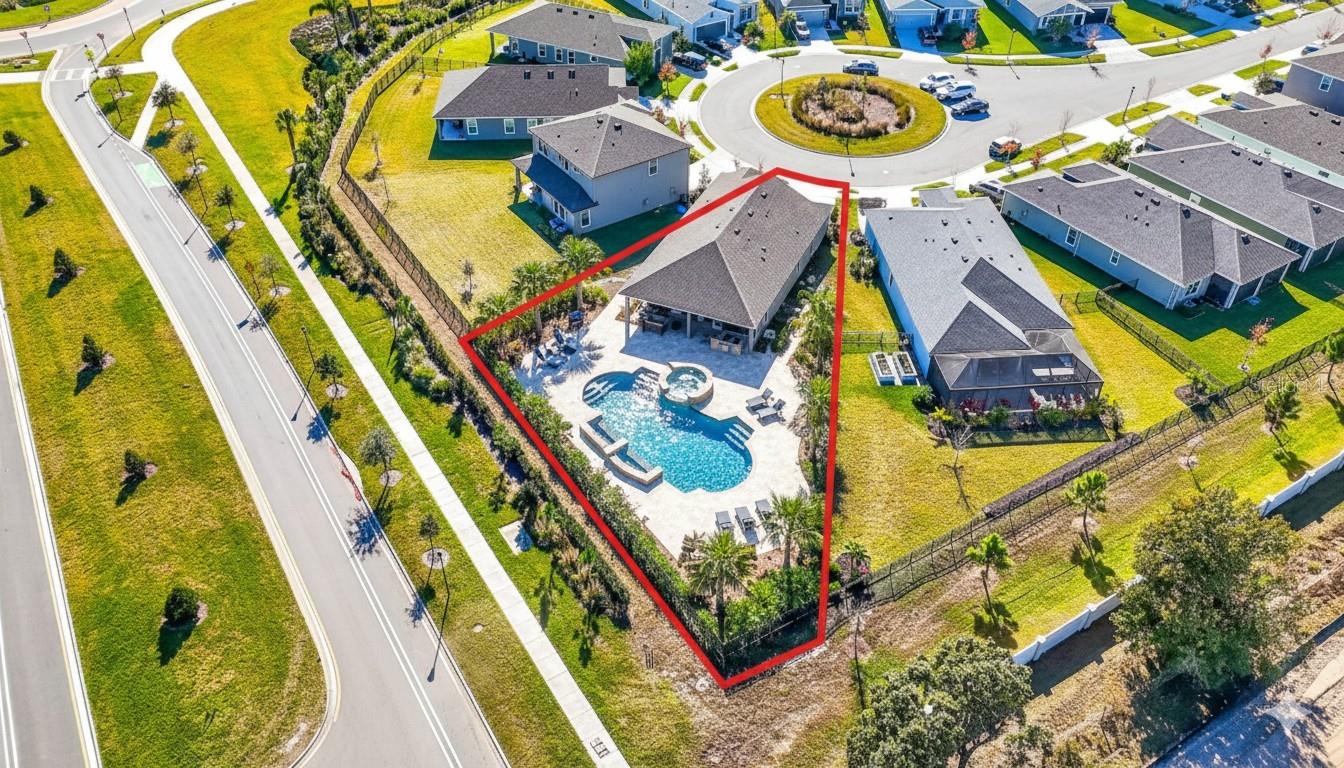 WATERSET WOLF CREEK PHASES A AND D1 LOT 16 BLOCK 1 - Residential